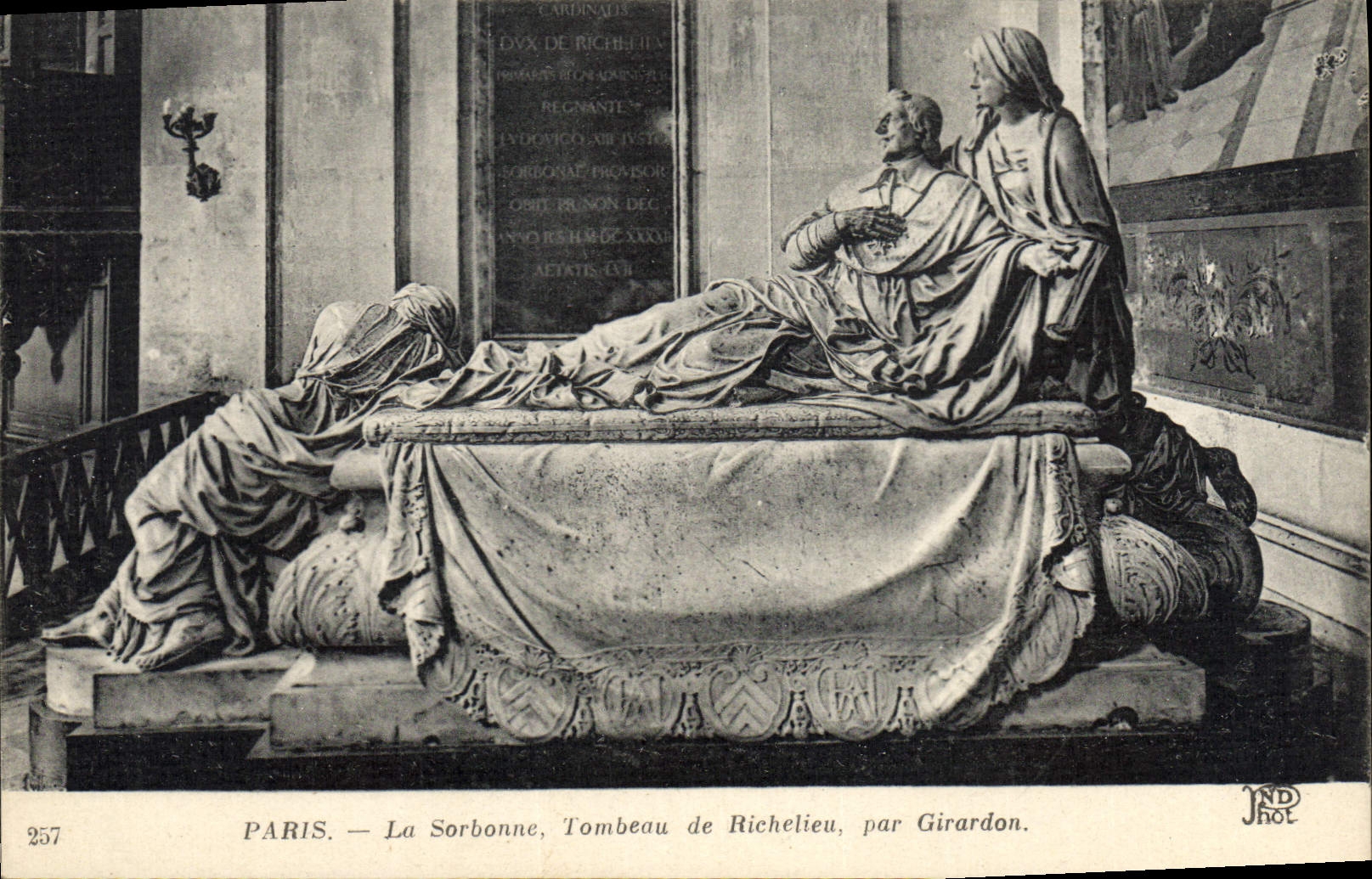 CPA Paris La Sorbonne Tombeau de Richelieu par Girardon