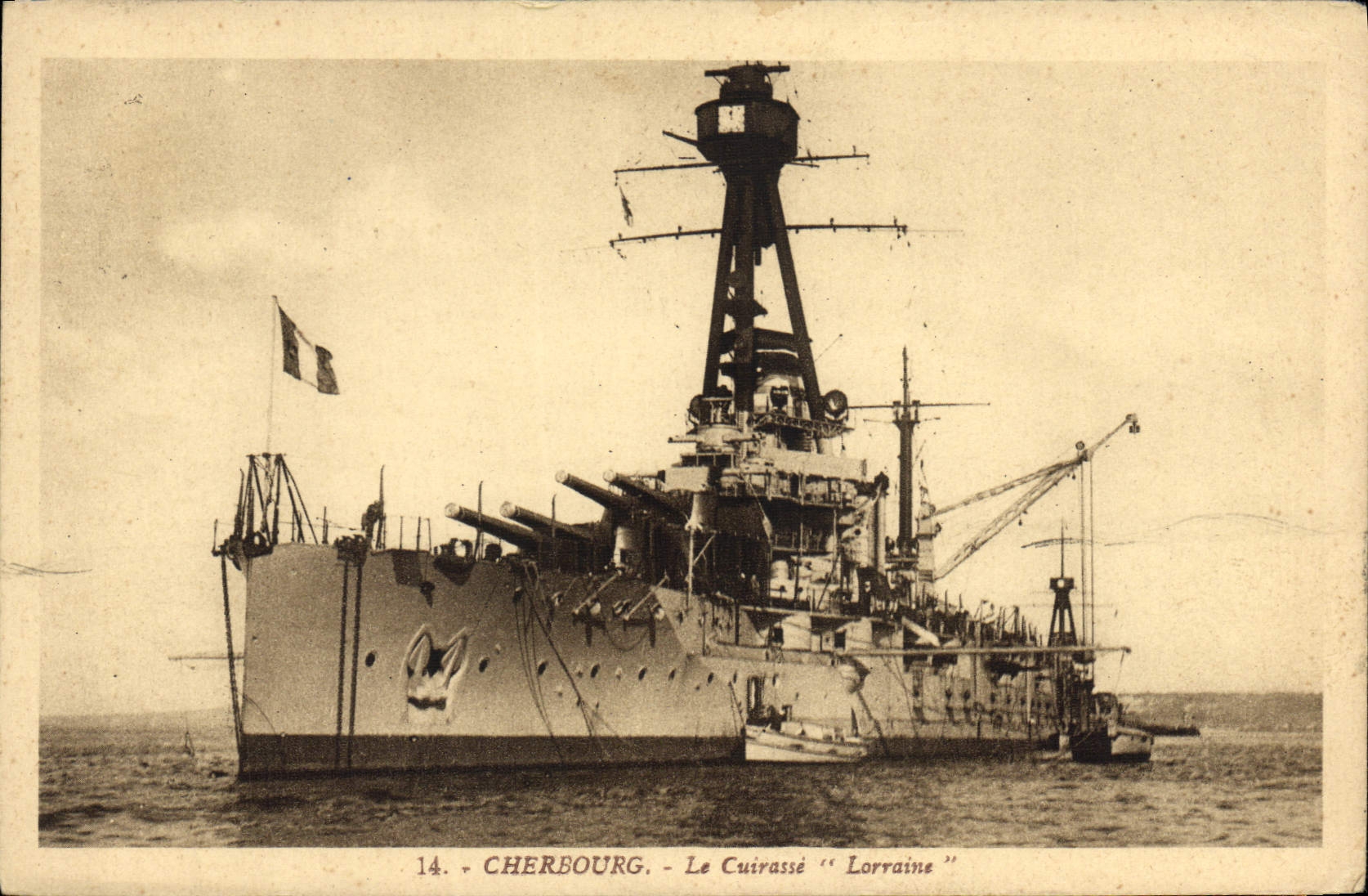 CPA Bateau Cherbourg Le cuirasse Lorraine