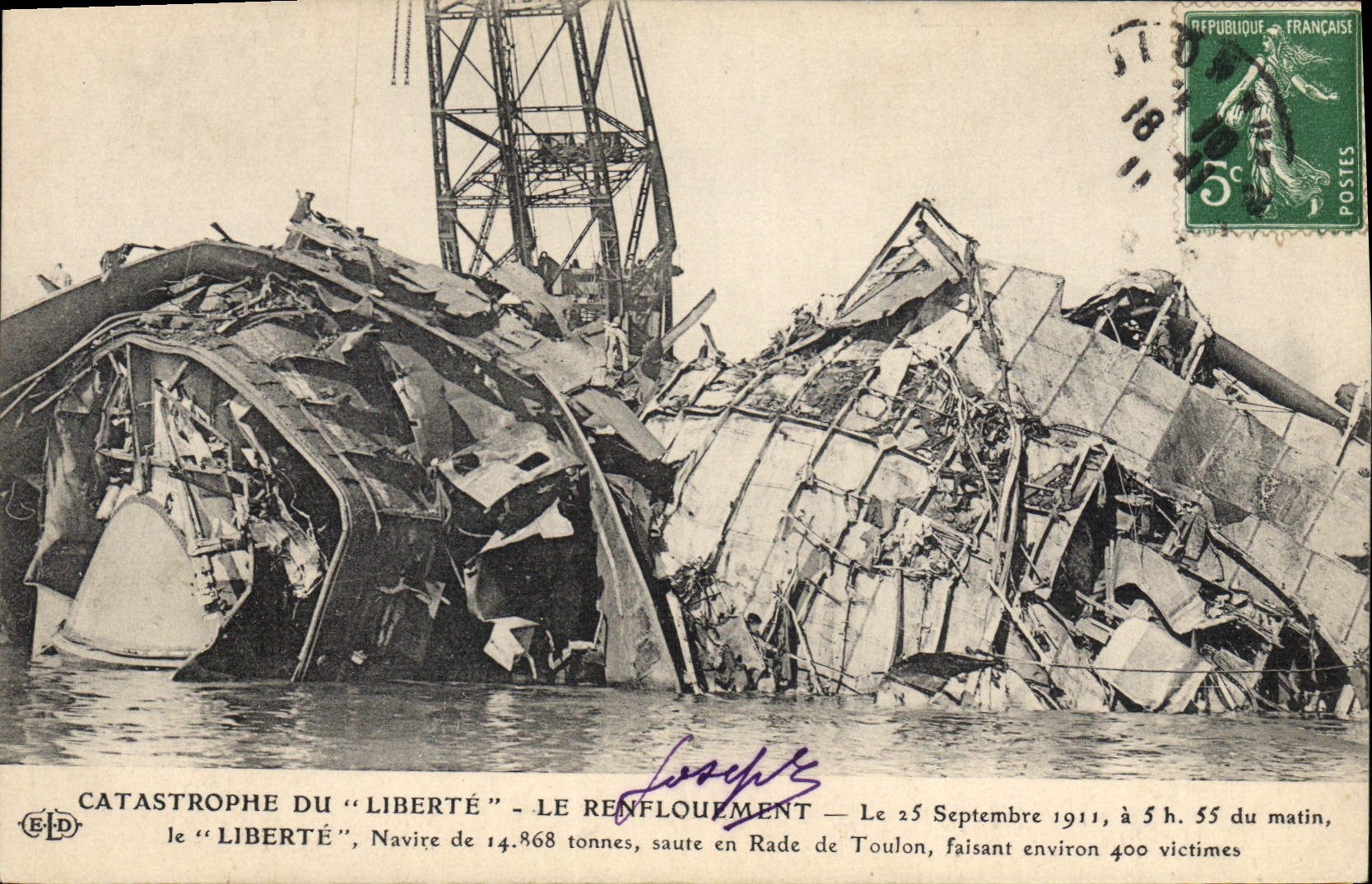 CPA Bateau La catastrophe du Cuirasse Liberte Le renflouement