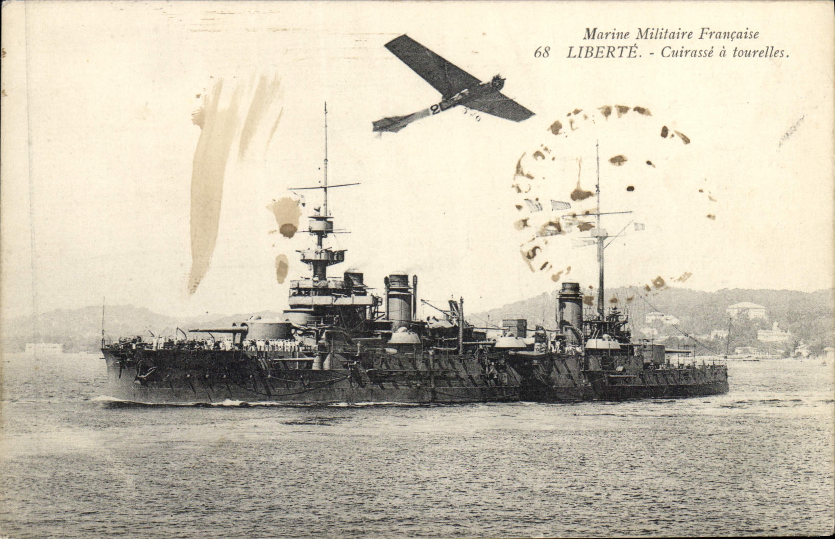 CPA Bateau Liberte Cuirasse a tourelles Avion Aviation