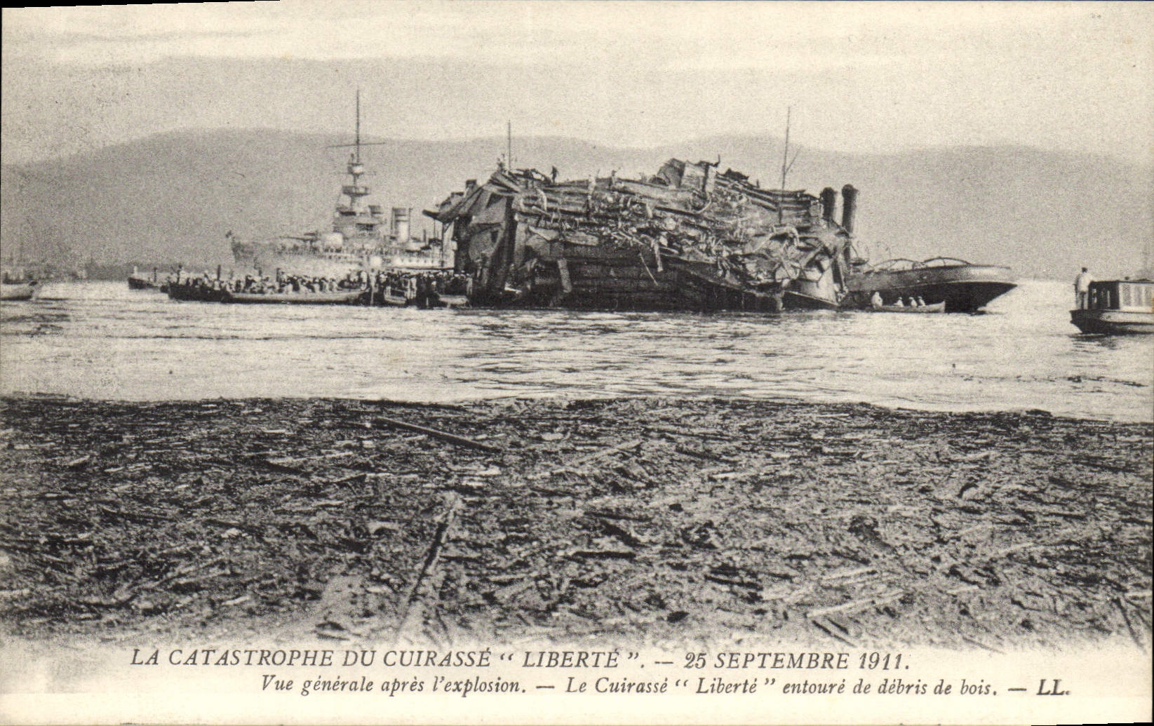 Vintage Postcard Bateau Catastrophe of Freedom Seen general after the explosion armours It Liberte surrounds by wood remains