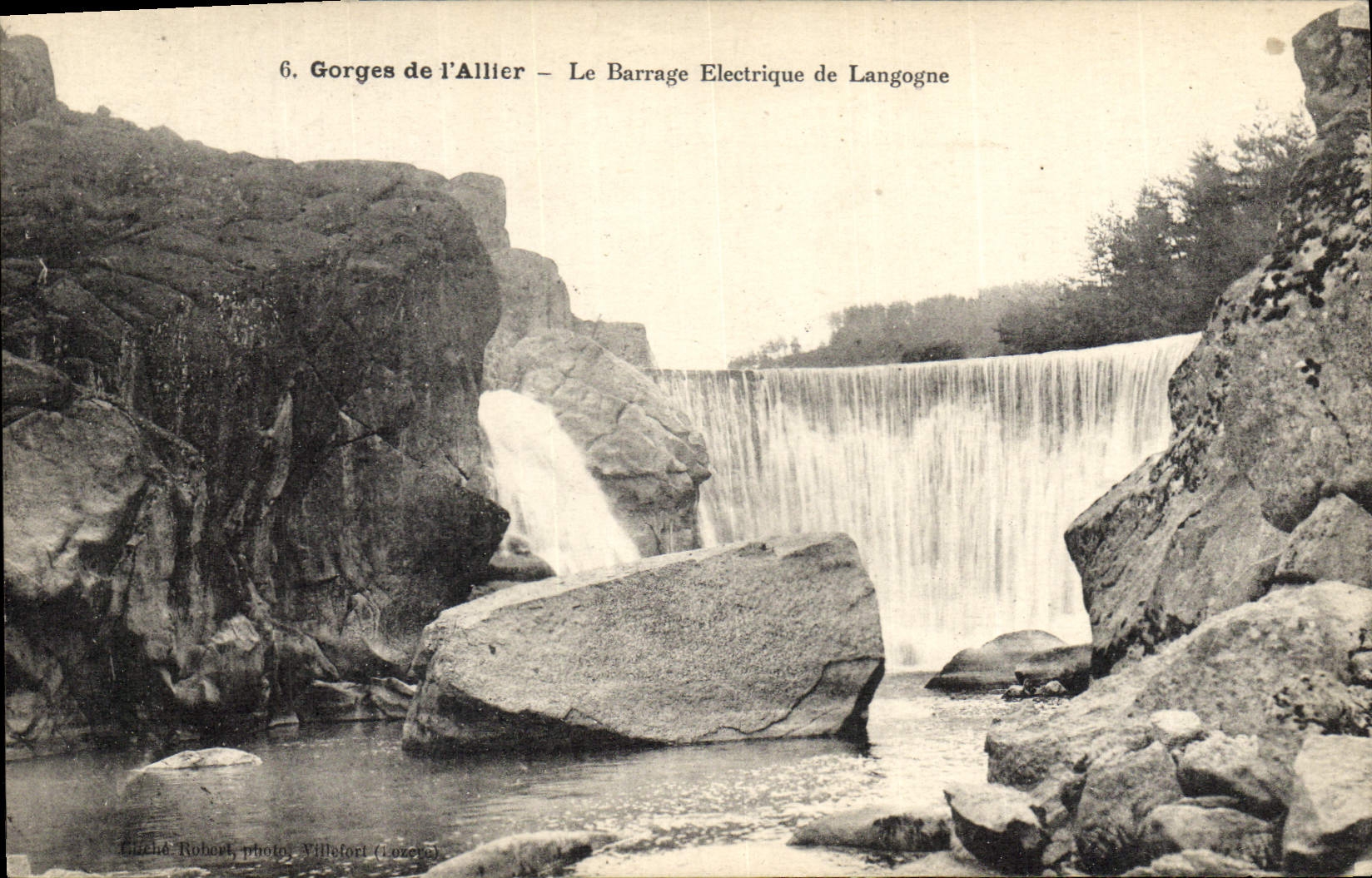Vintage Postcard Throats To combine it the electric stopping of Langogne Electricity