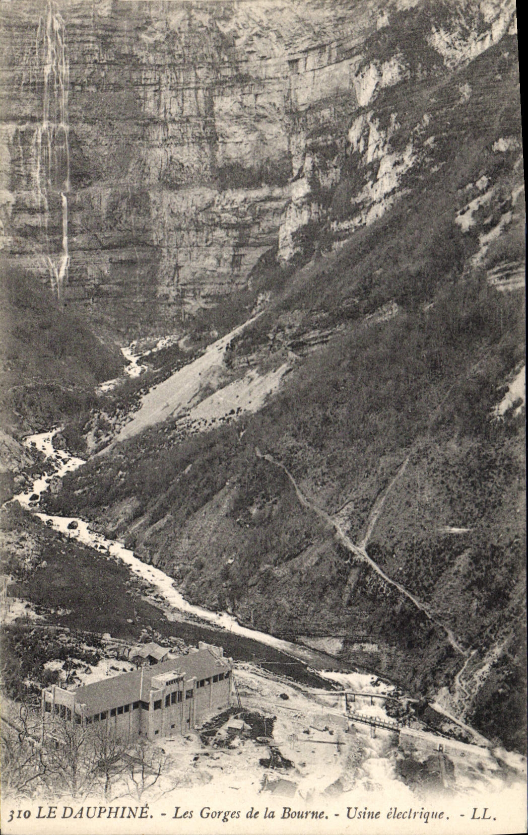 Vintage Postcard Dauphine the Throats of Bourne Machines electric Electricite