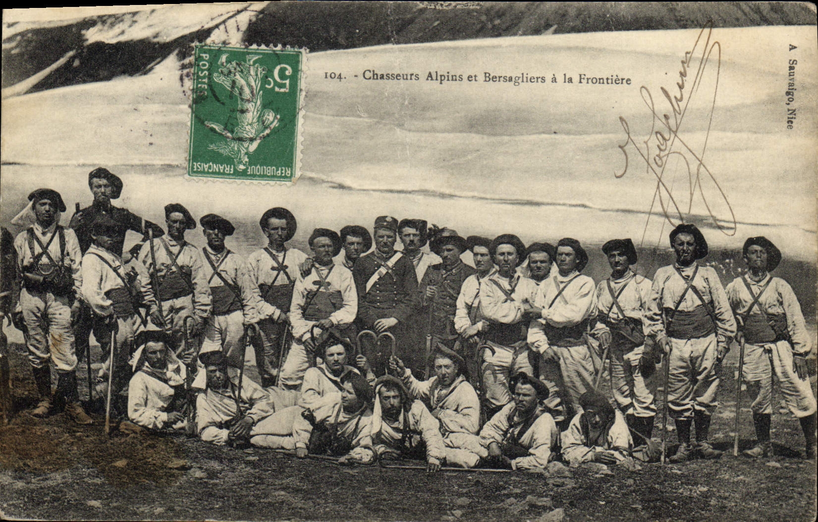 Vintage Postcard Militaria Alpine hunters and Bersagliers has the border