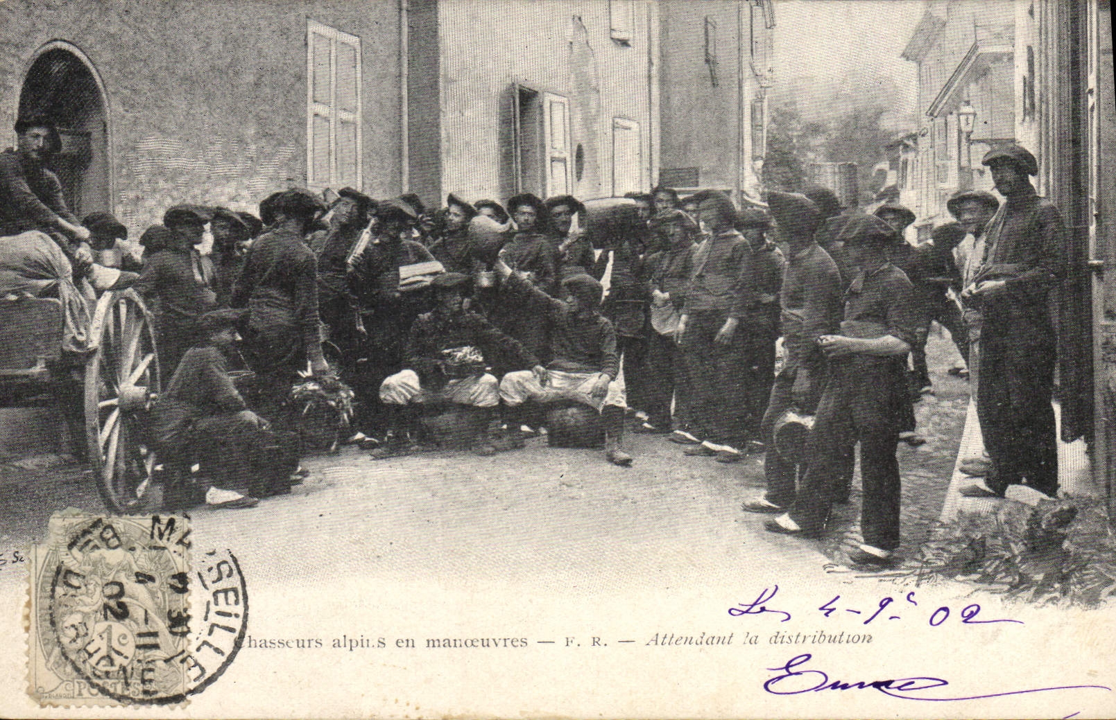 Vintage Postcard Militaria Alpine hunters in operations Expecting the distribution