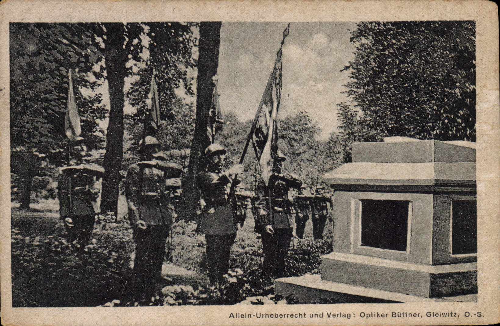 Vintage Postcard Militaria Allein Ureberrecht und Verlag Optiker Buttner Gletiwitz High Silesia 46 eme division of Alpine hunters 1920