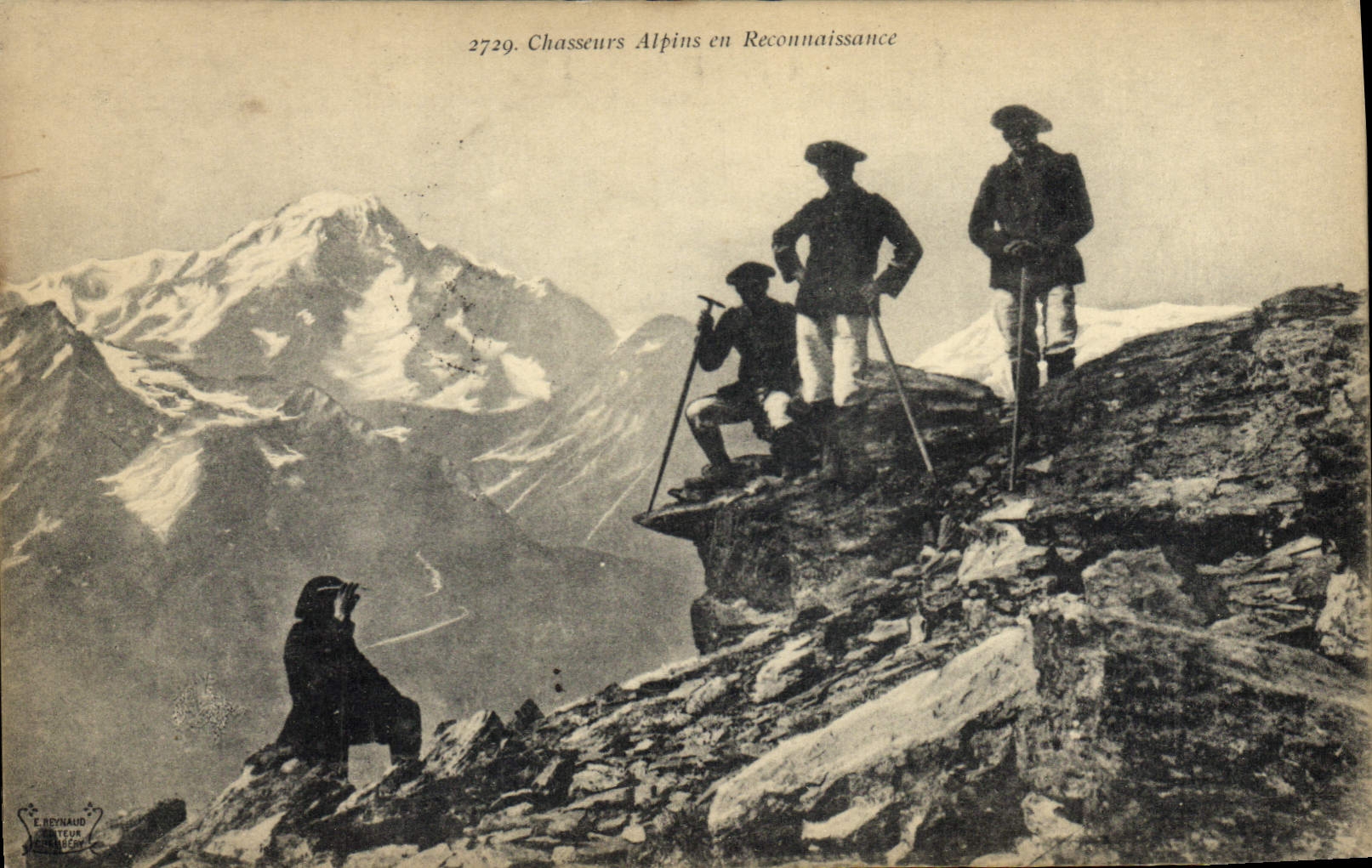 CPA Militaria Chasseurs Alpins en reconnaissance