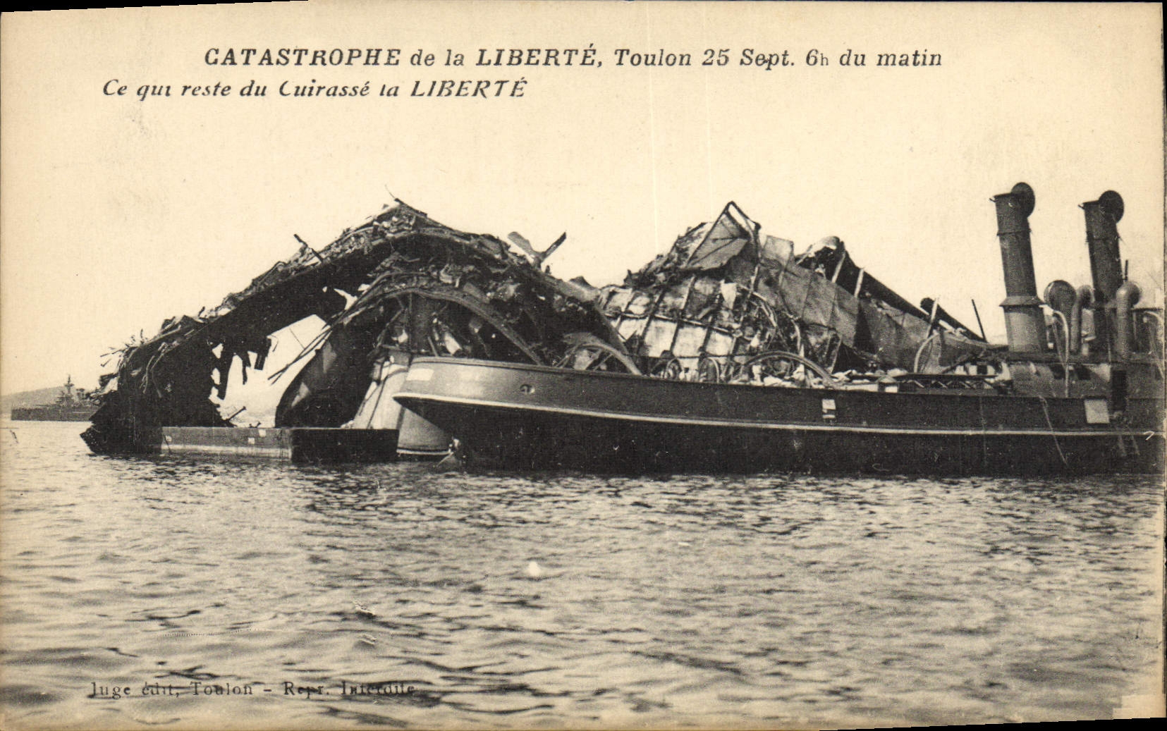 Vintage Postcard Bateau Catastrophe of Freedom What remains Freedom