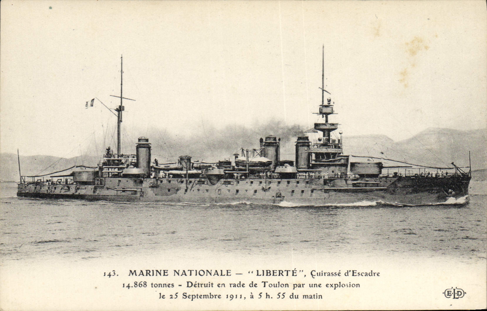 CPA Bateau Liberte Cuirasse d'escadre