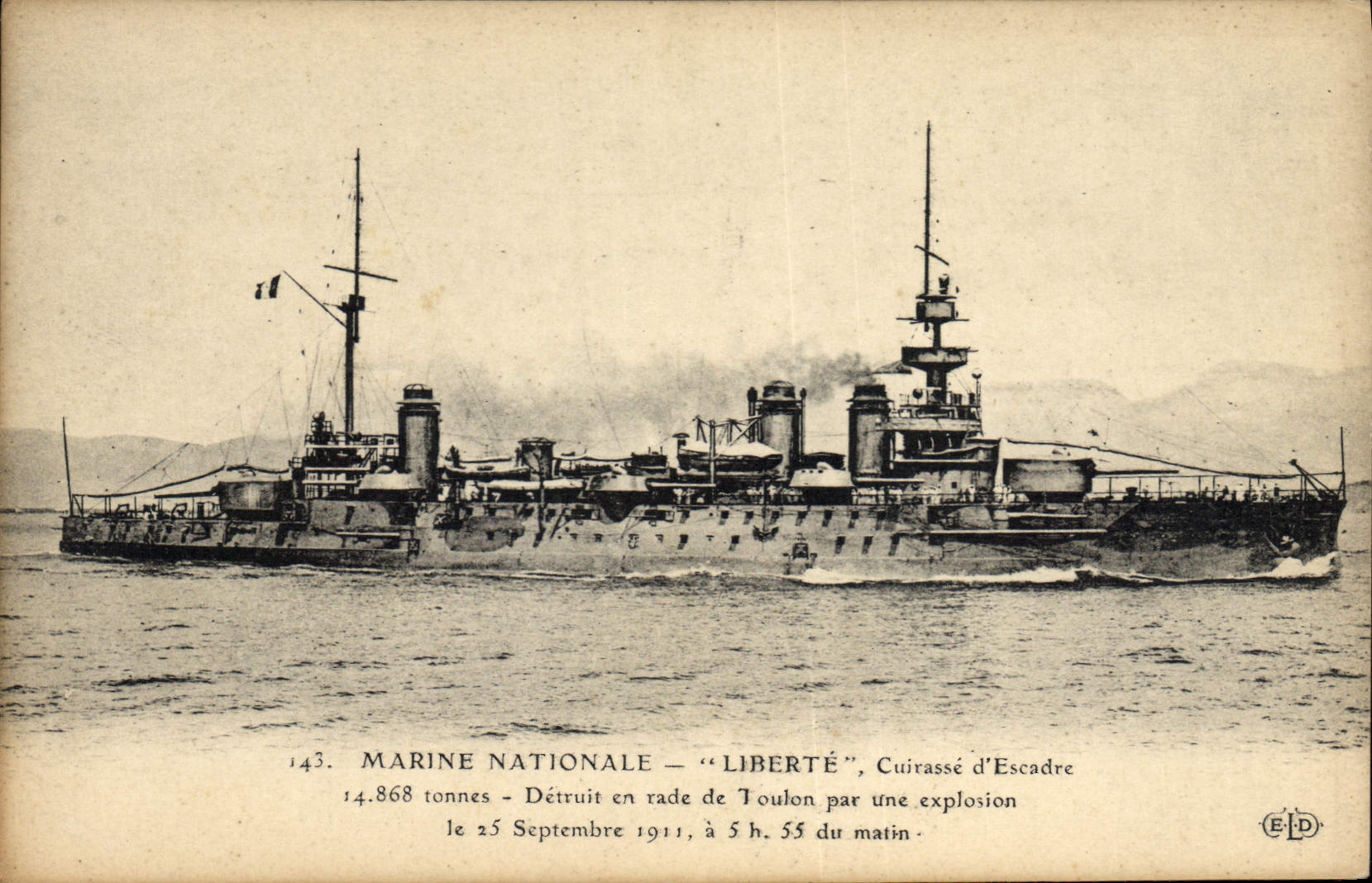 CPA Bateau Liberte Cuirasse d'escadre