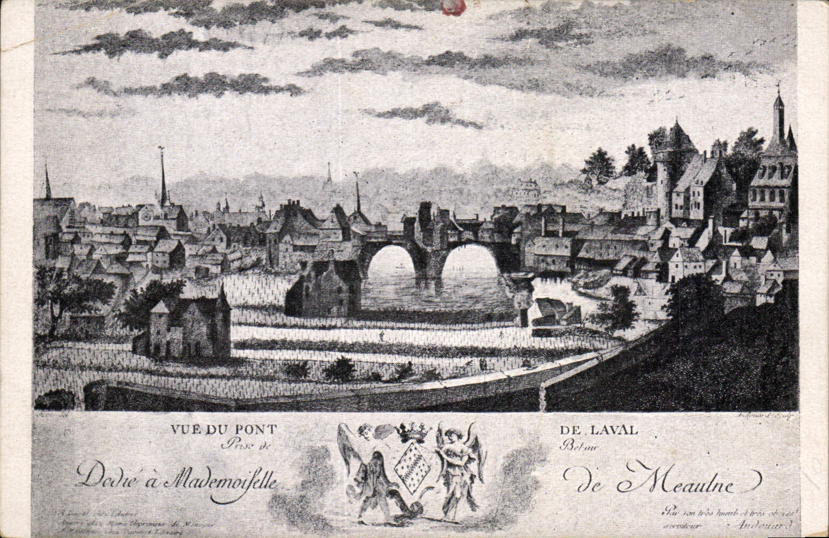 CPA Vue du pont de Laval 