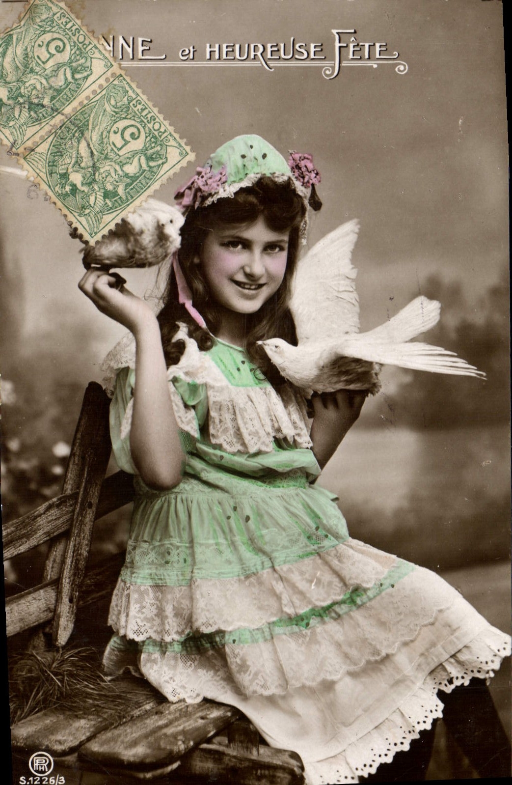 CPA Enfant Colombe 