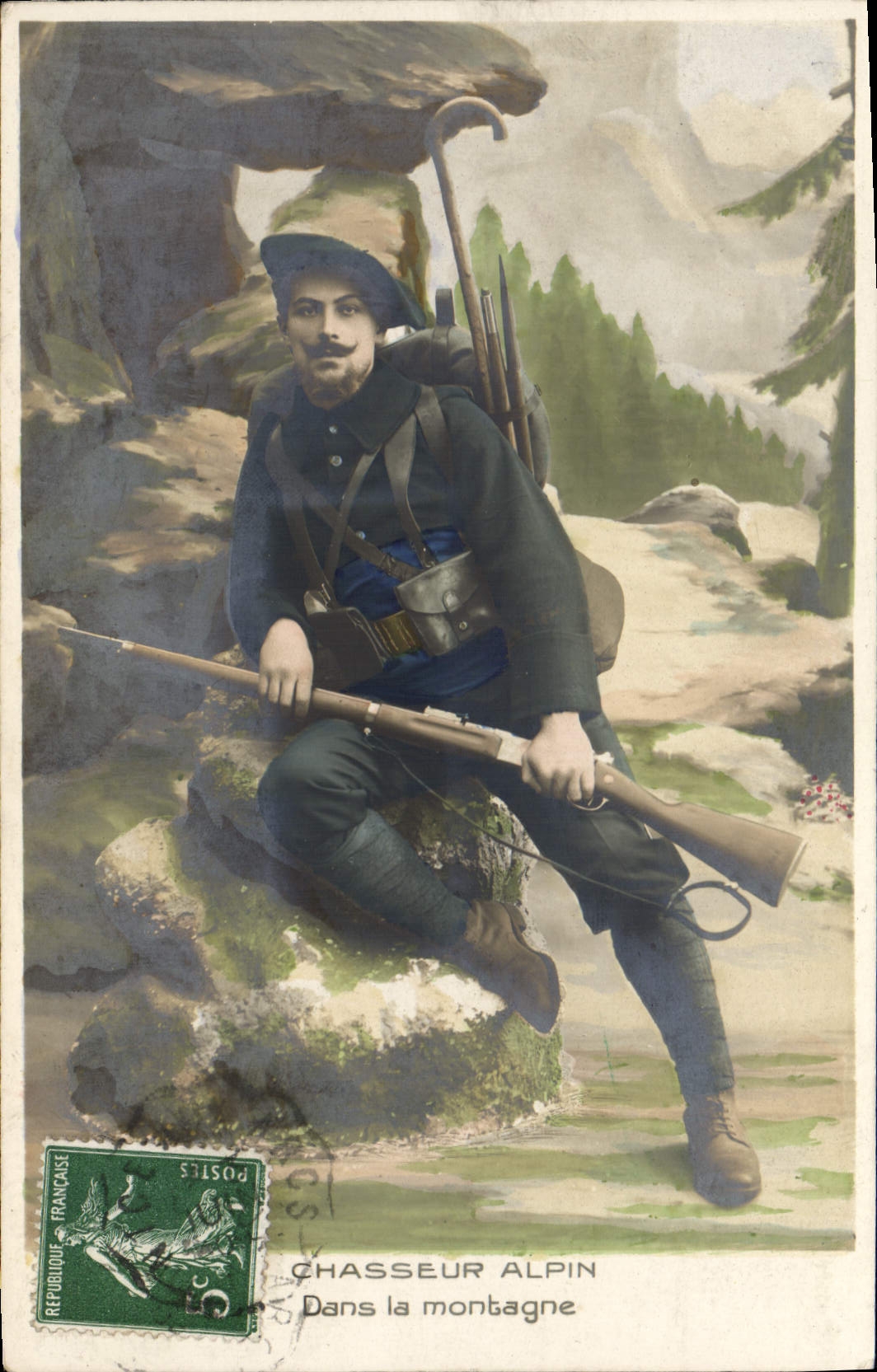 CPA Militaria Chasseurs Alpins Dans la montagne