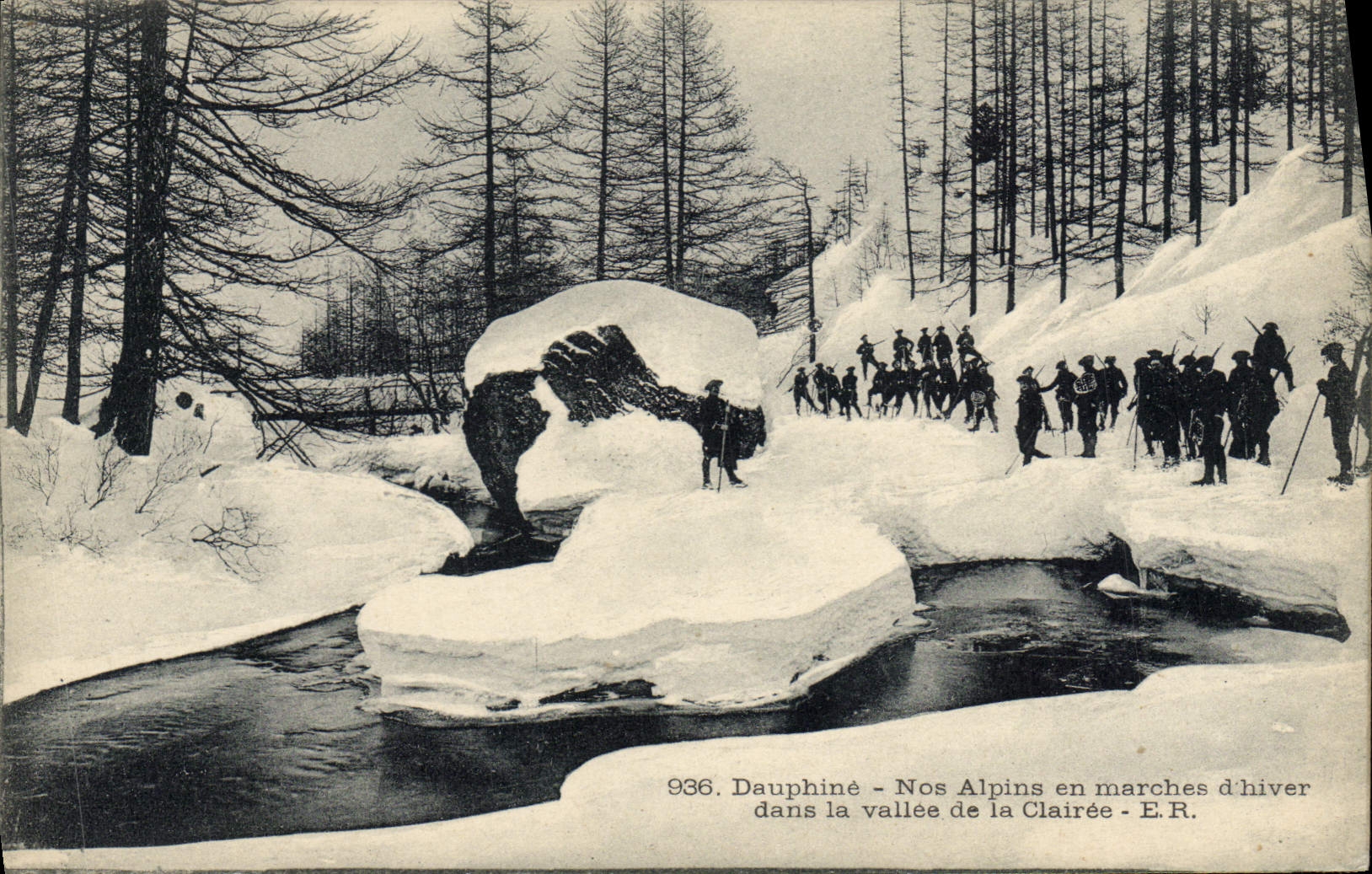 Dauphine Vintage Postcard Militaria Alpine hunters Our Alpine moving of winter in the valley of Clairee