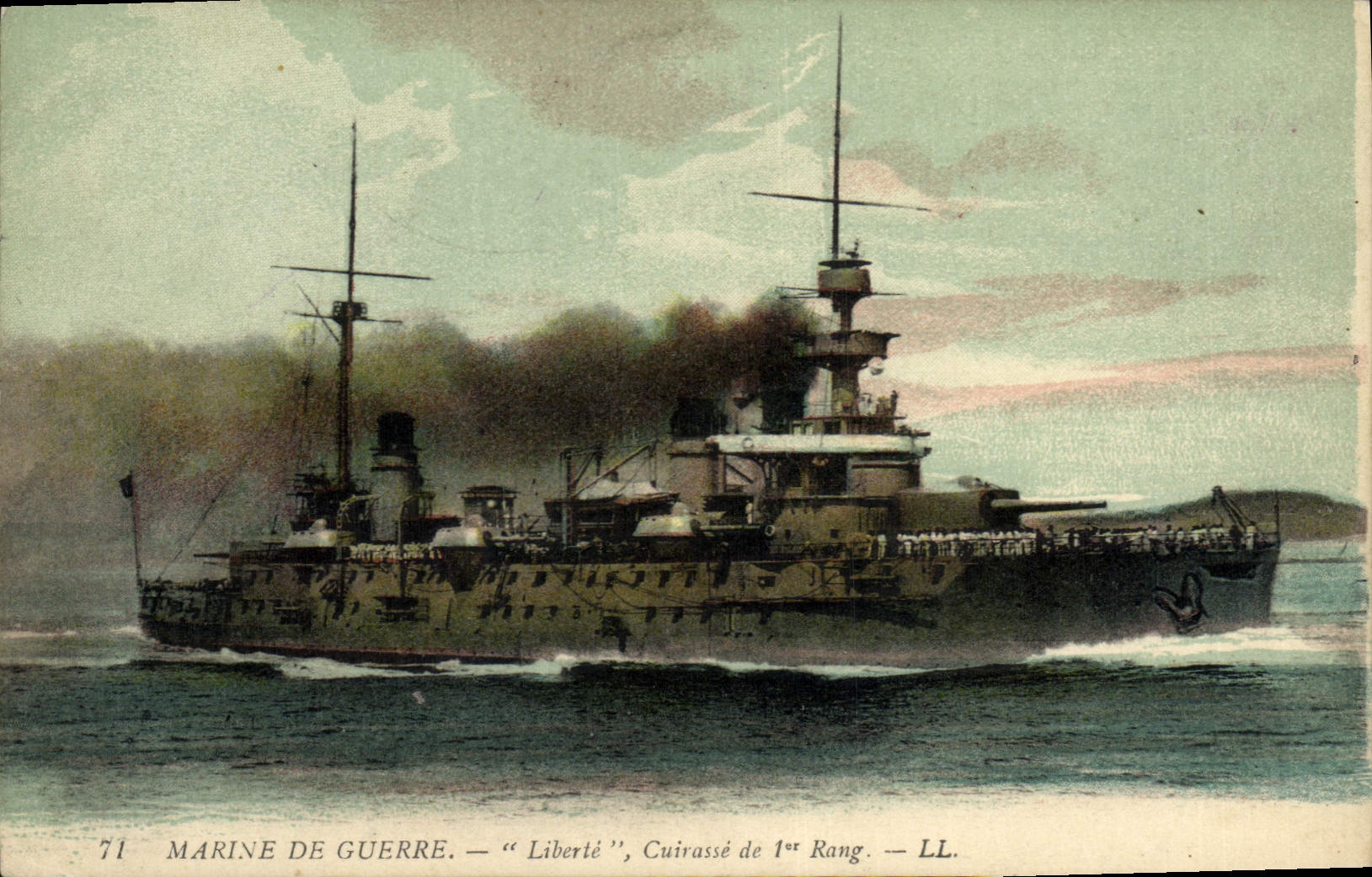 CPA Bateau Liberte Cuirasse de 1er rang 
