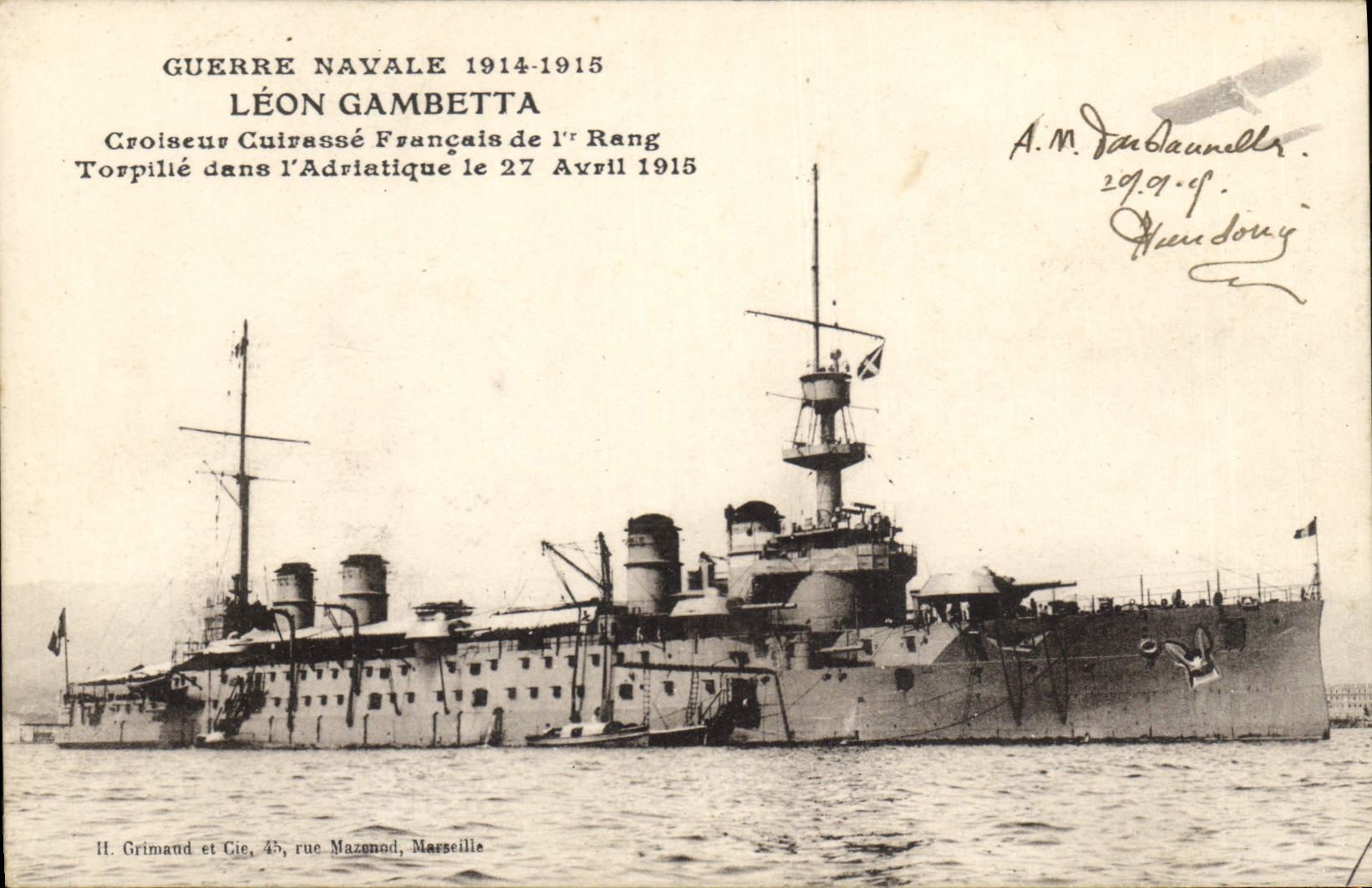 CPA Bateau Leon Gambetta Croiseur Cuirasse Francais de 1er rang Torpille dans l'Adriatique 