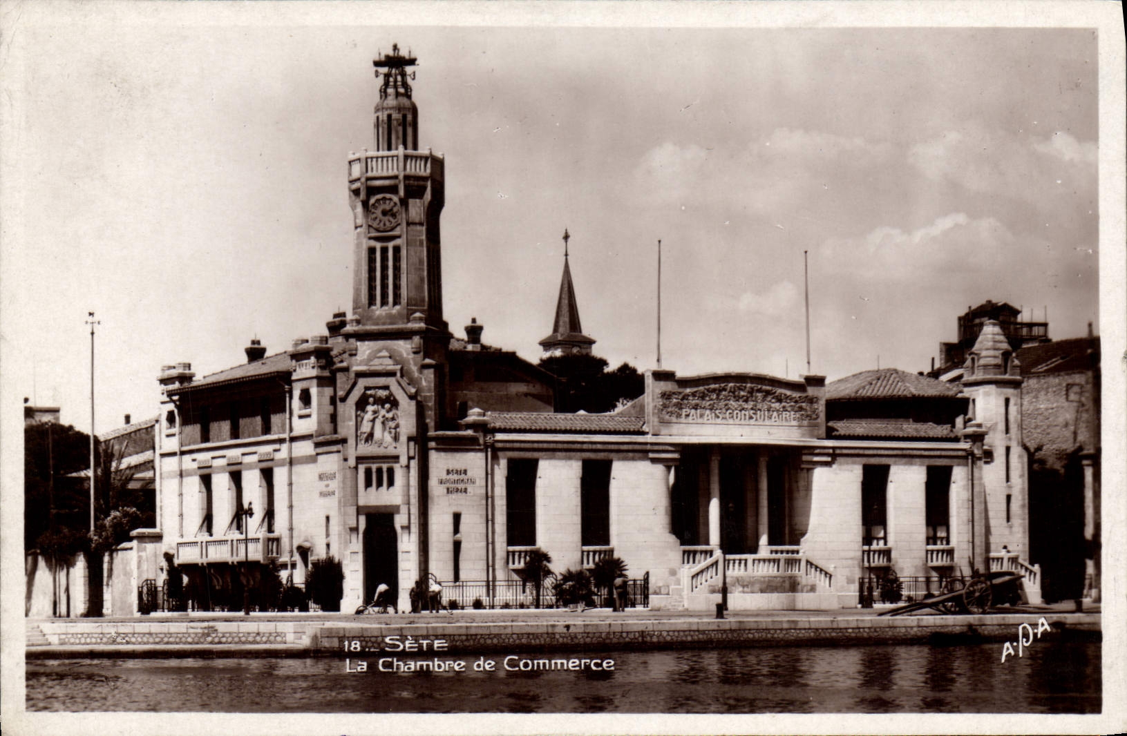 Vintage Postcard Sete Chamber of commerce