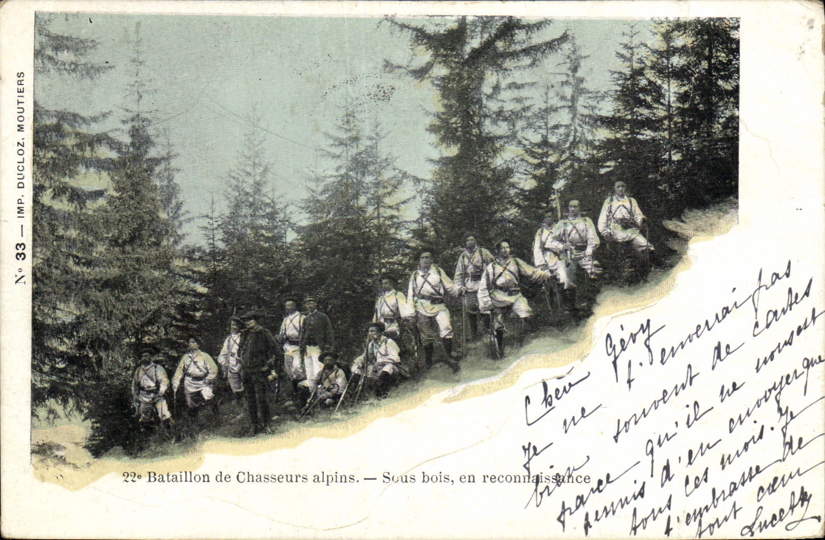 CPA Militaria Chasseurs Alpins 22eme bataillon de chasseurs alpins Sous bois en reconnaissance