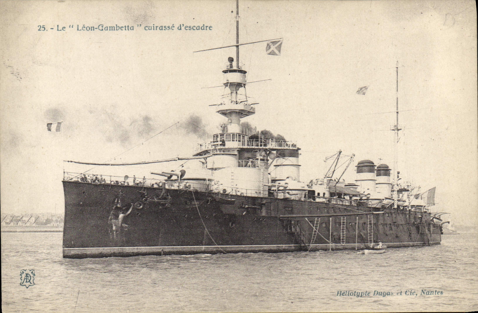 Vintage Postcard Bateau Léon Gambetta Armours squadron