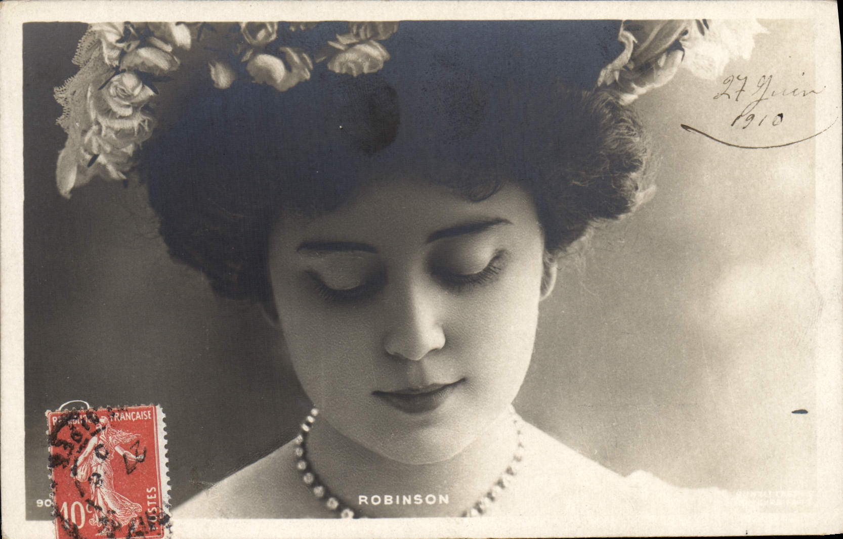 CPA Femme Theatre Robinson