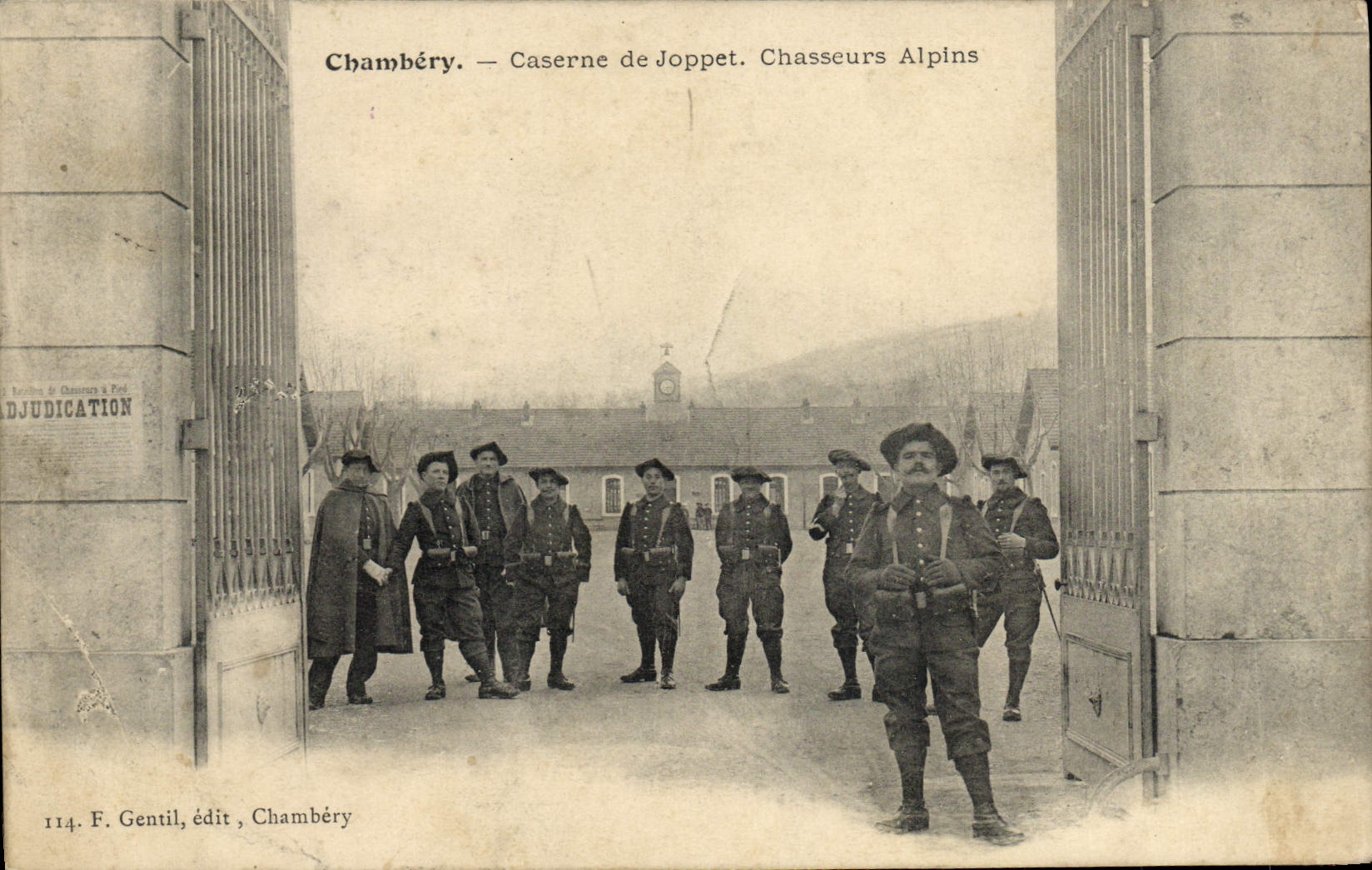 CPA Militaria Chasseurs Alpins Chambery Caserne de Joppet