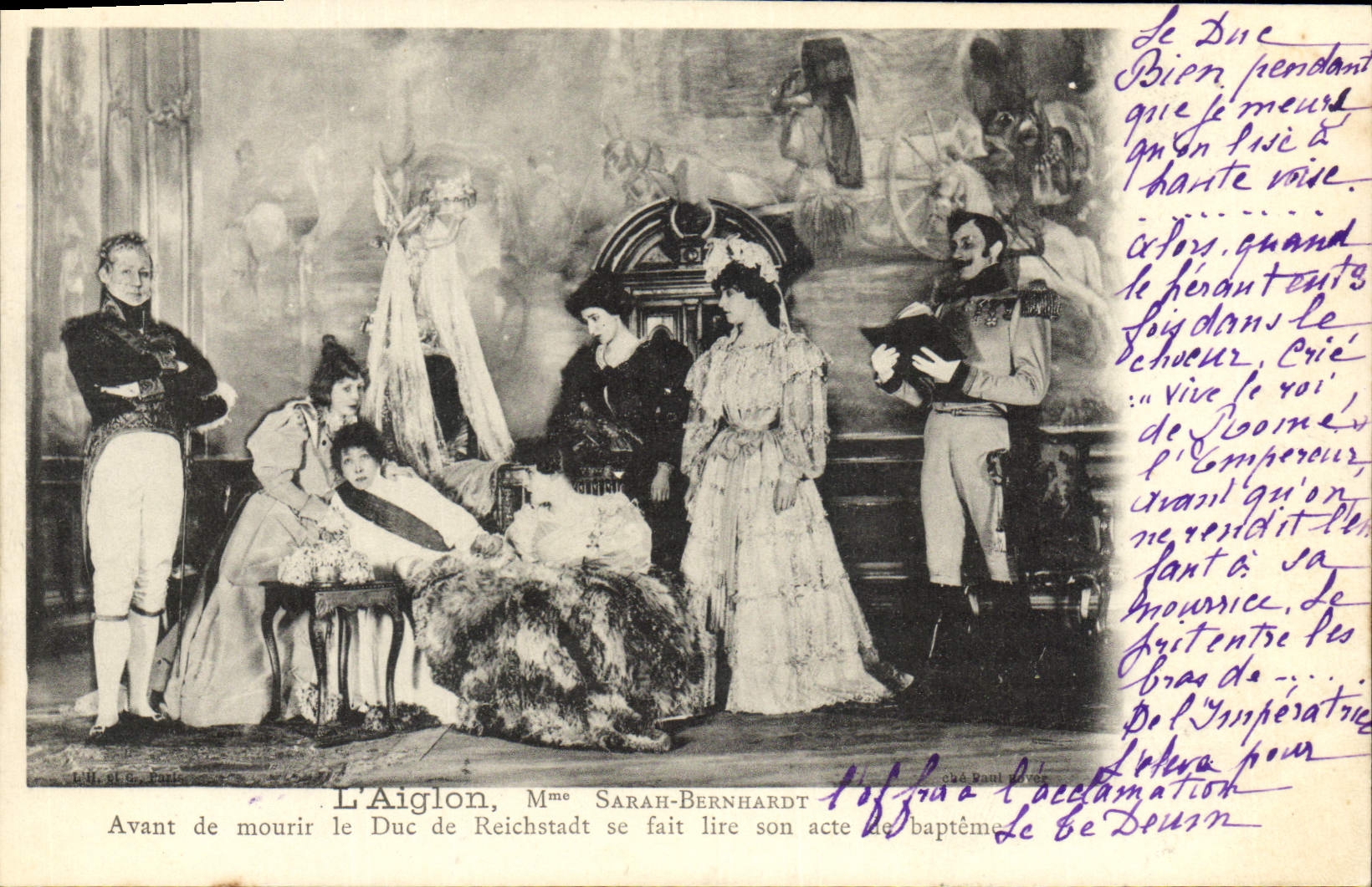 CPA Fantaisie Theatre Femme L'aiglon Mme Sarah Bernhardt Avant de mourir le duc de Reichstadt se fait lire son acte de bapteme 