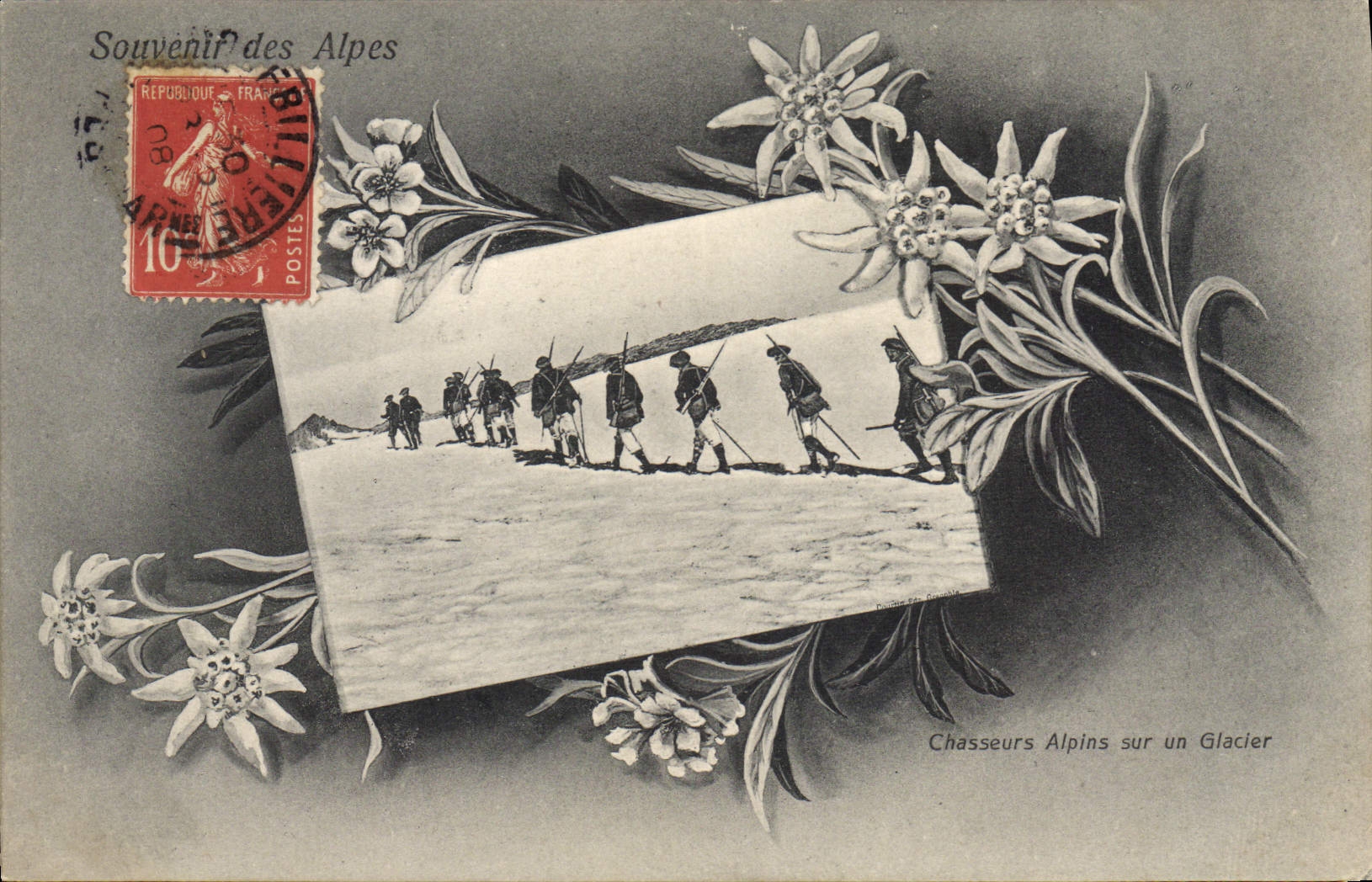 CPA Militaria Chasseurs alpins sur un glacierAlpes
