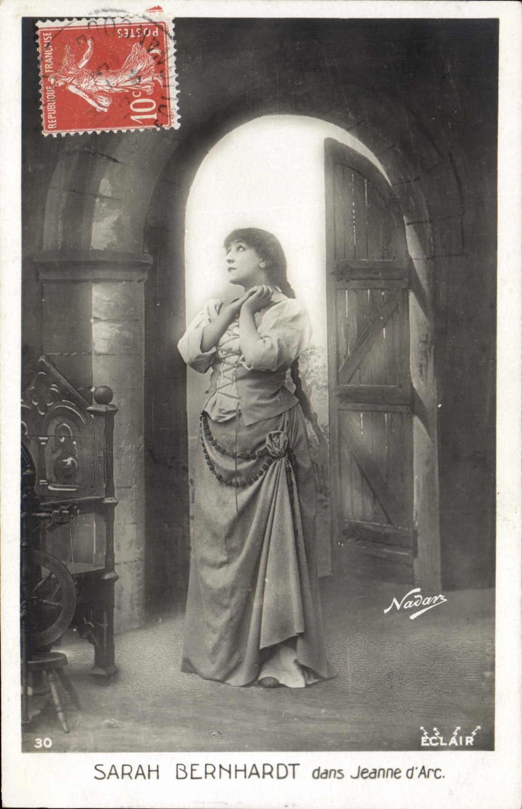 CPA Femme Theatre Sarah Bernhardt dans Jeanne d'Arc