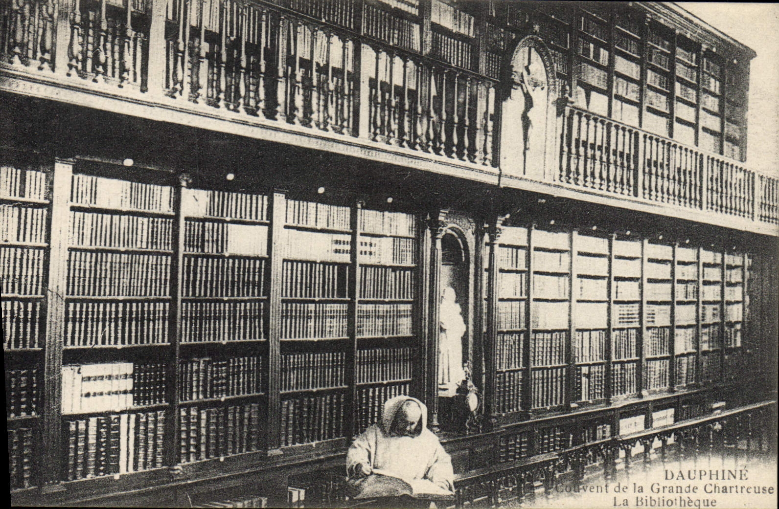CPA Bibliotheque Dauphine Couvent de la Grande Chartreuse