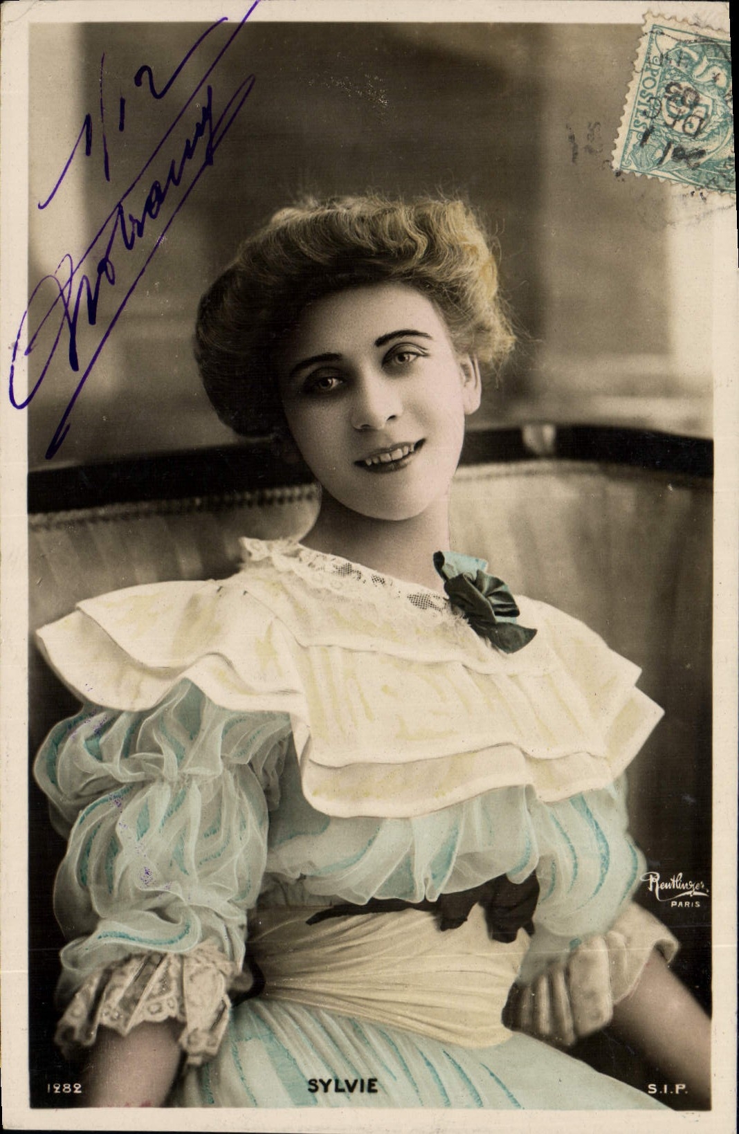 CPA Femme Theatre Sylvie