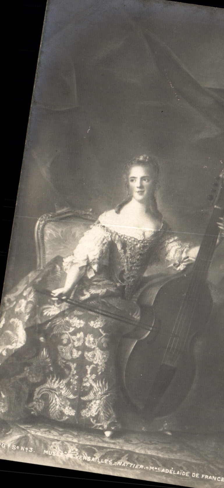 CPA Contrebasse Musee de Versailles Nattier Mme Adelaide de France 