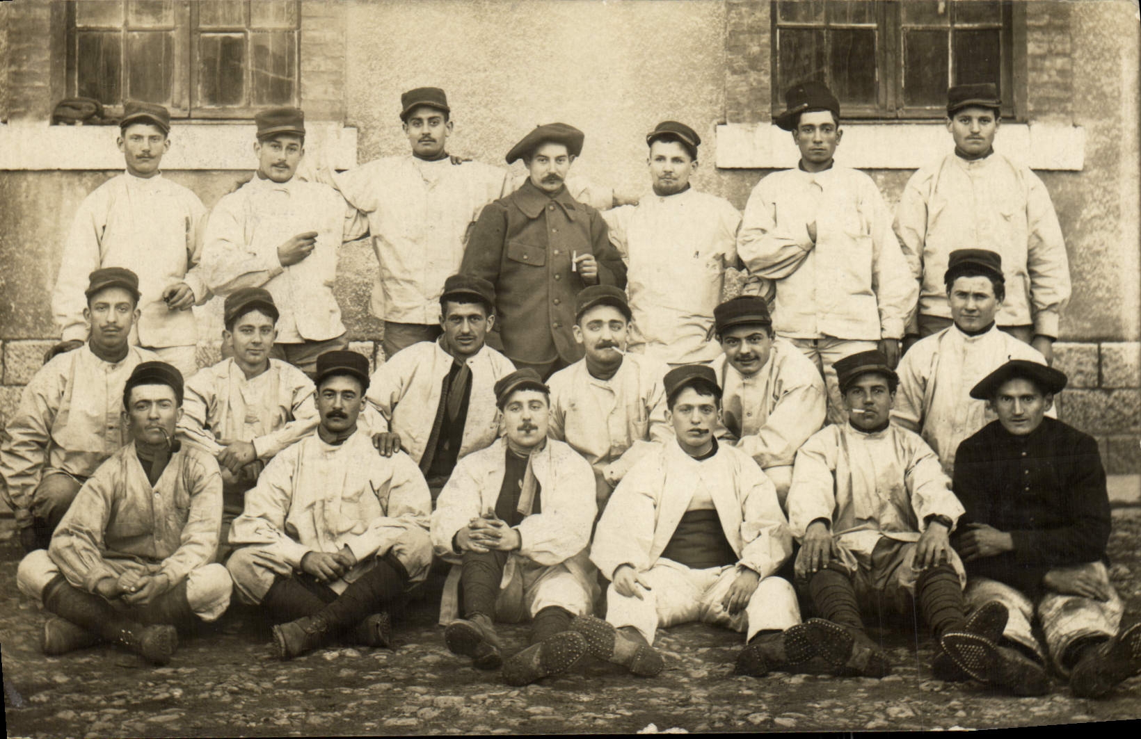 CARTE PHOTO Valras Militaria Chasseurs Alpins