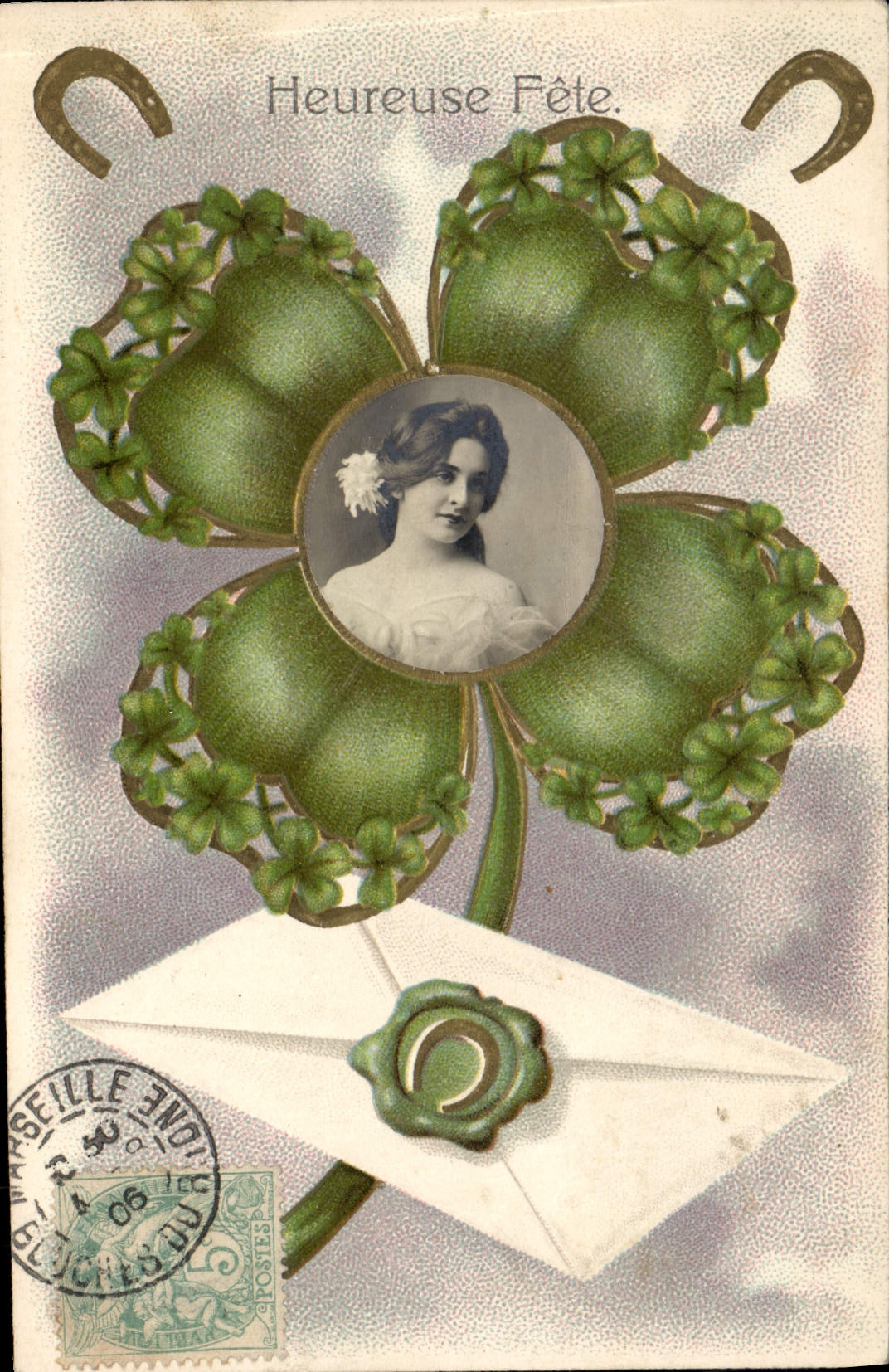 Postal Fantasia Flores Mujer Trébol Hierro tiene caballo