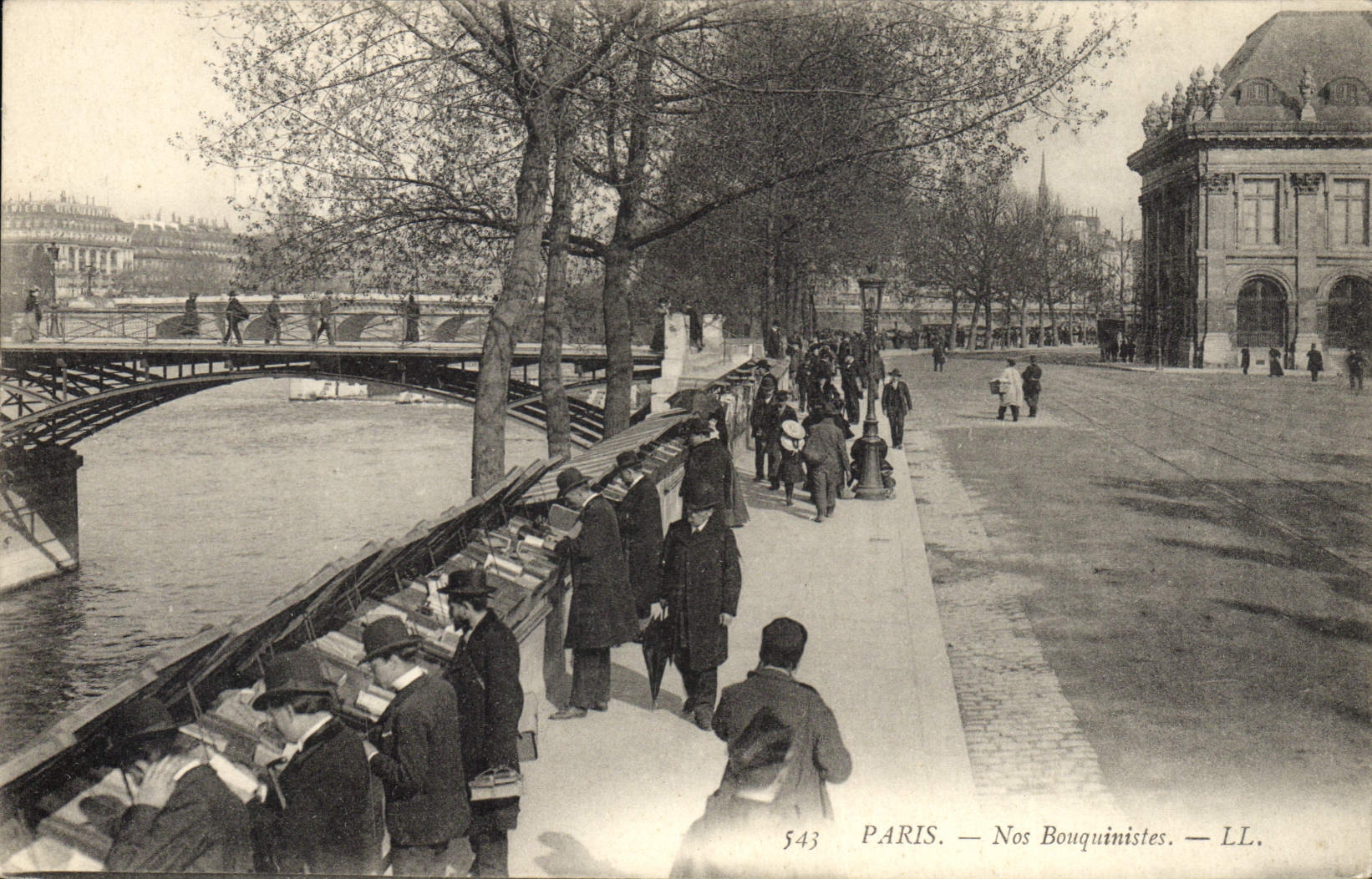 Vintage Postcard Paris Our Secondhand booksellers