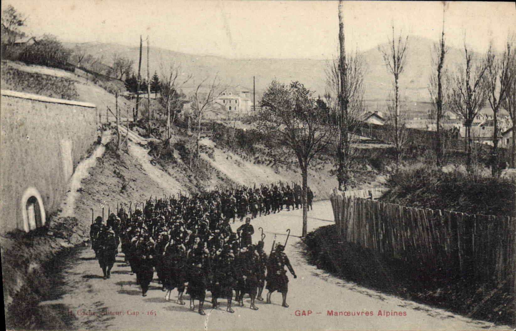 CPA Militaria Chasseurs Alpins Gap Manoeuvres alpines