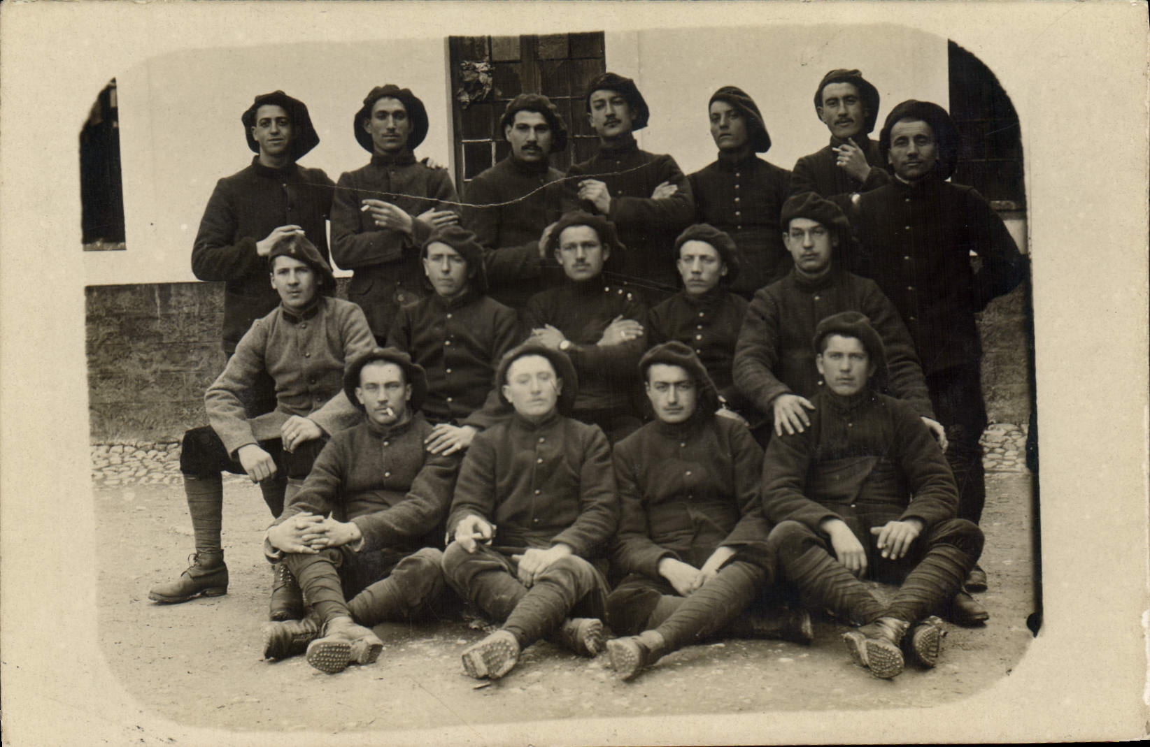 CARTE PHOTO Chambery Militaria Chasseurs Alpins