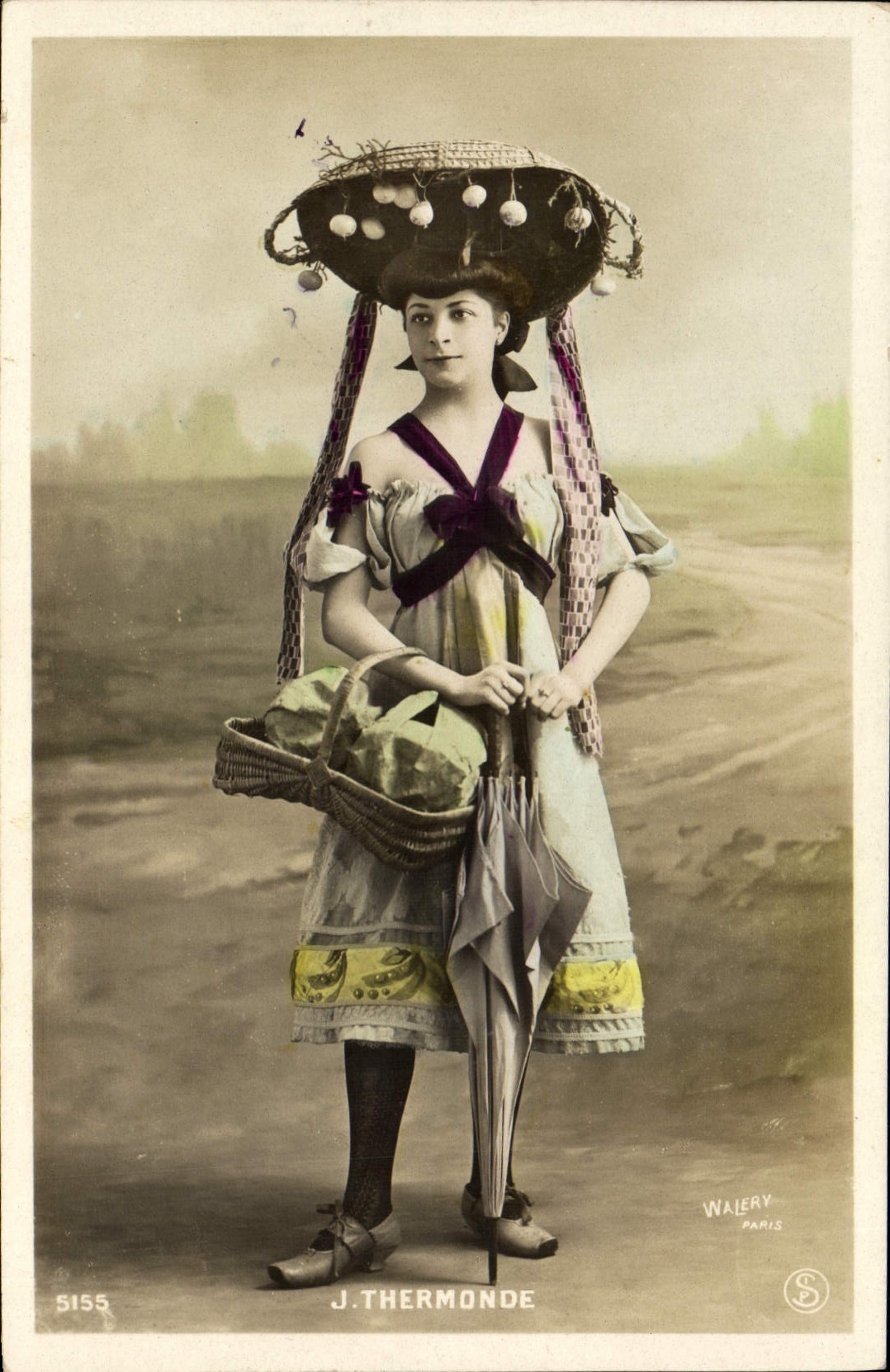 CPA Femme Theatre Thermonde