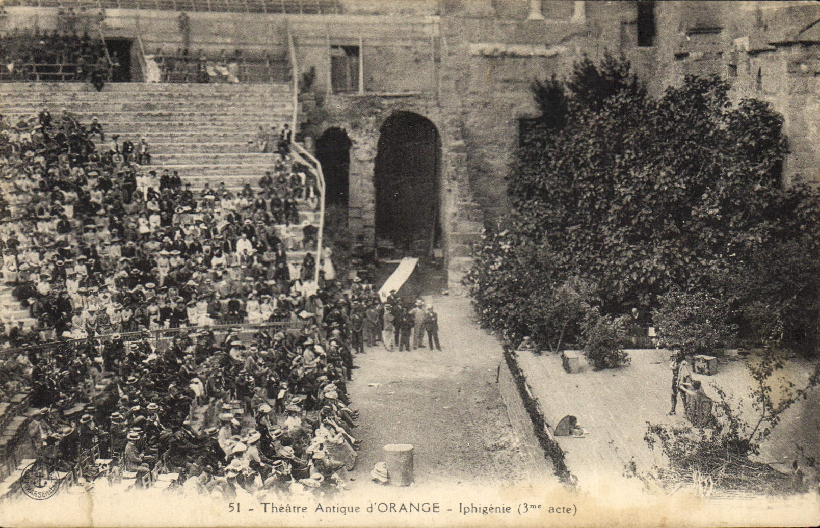 CPA Theatre antique d'Orange Iphigenie