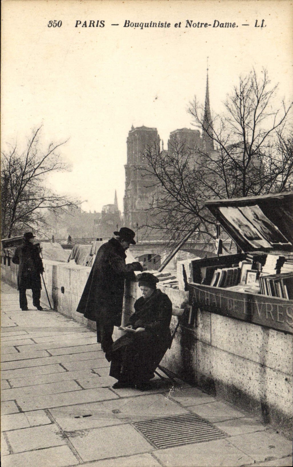 Vintage Postcard Library Paris Secondhand bookseller and Nore Rams