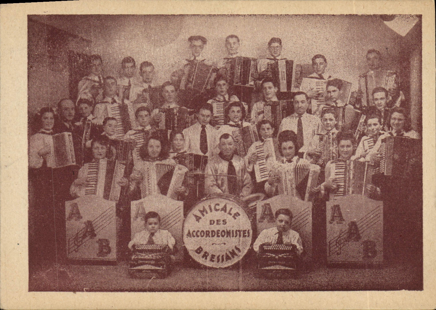 CPA Amical des Accordeonistes Bressans Accordeon
