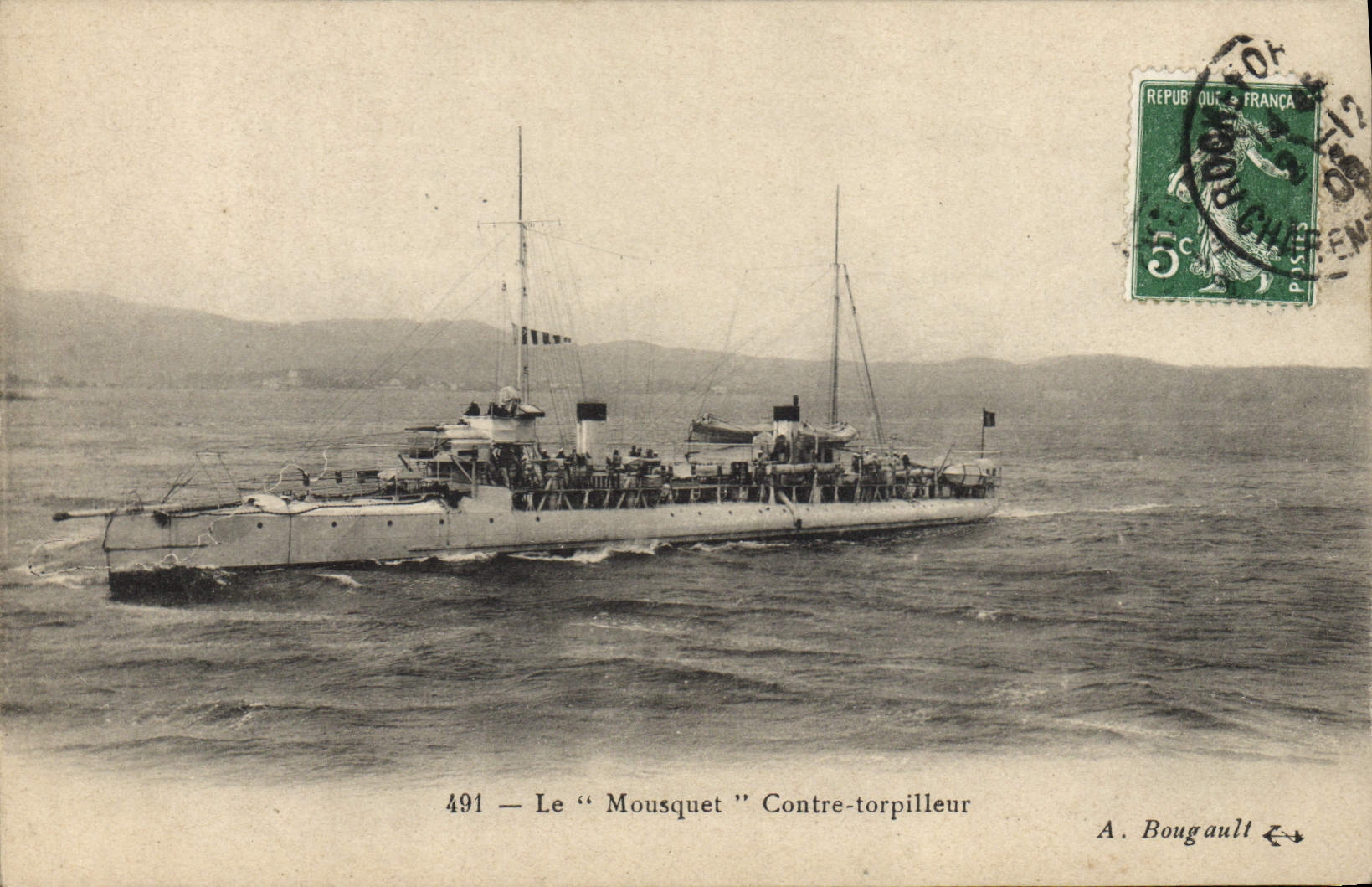 Vintage Postcard Boat the Musket Against destroyer