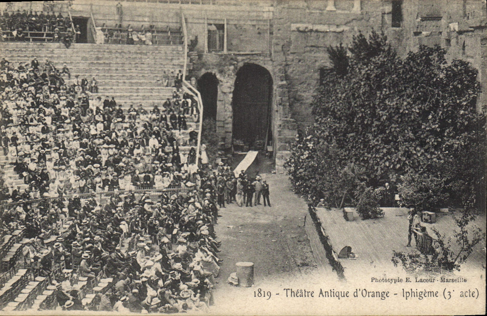 CPA Theatre antique d'Orange Iphigeme