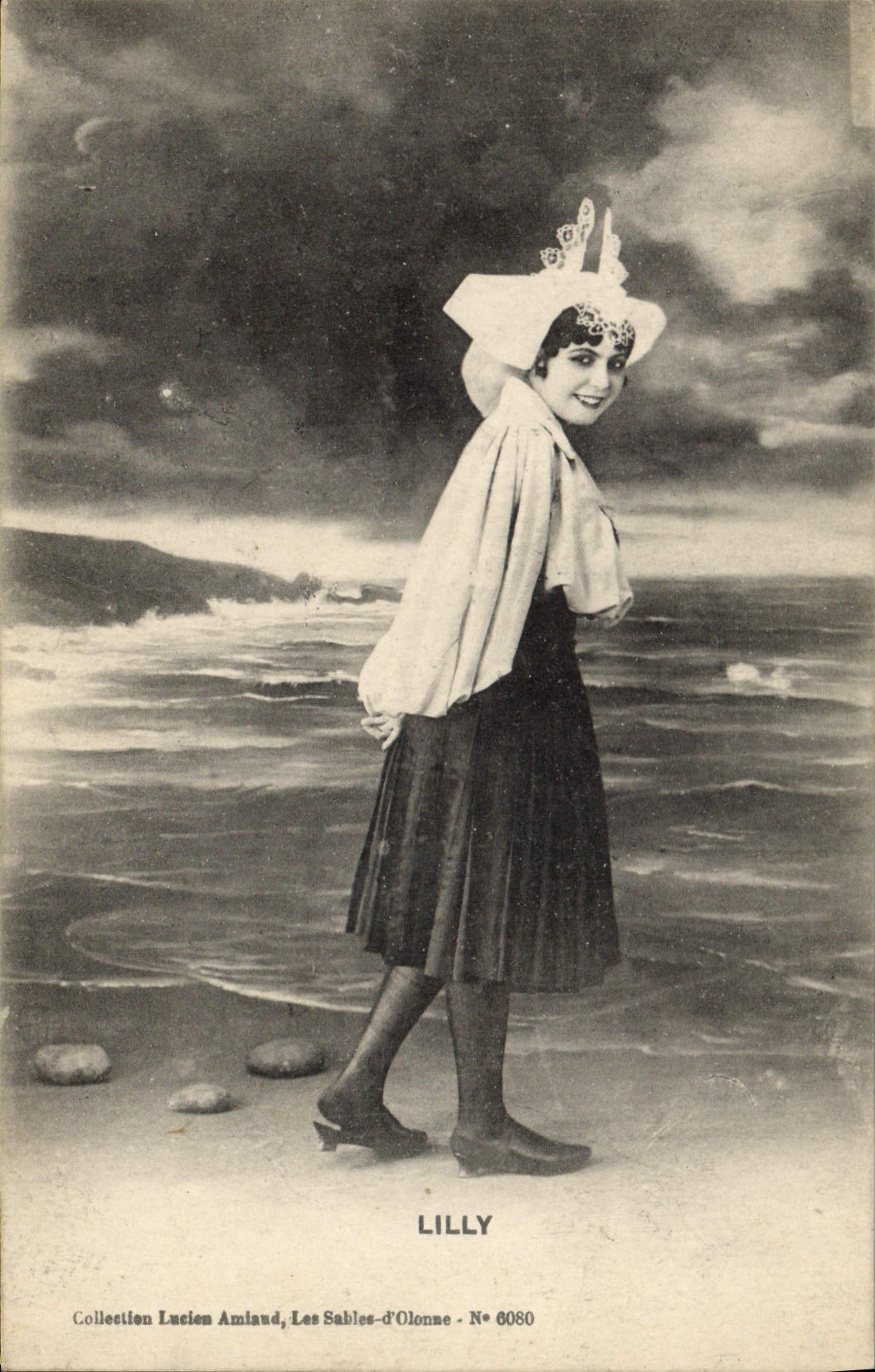 CPA Folklore Lilly 