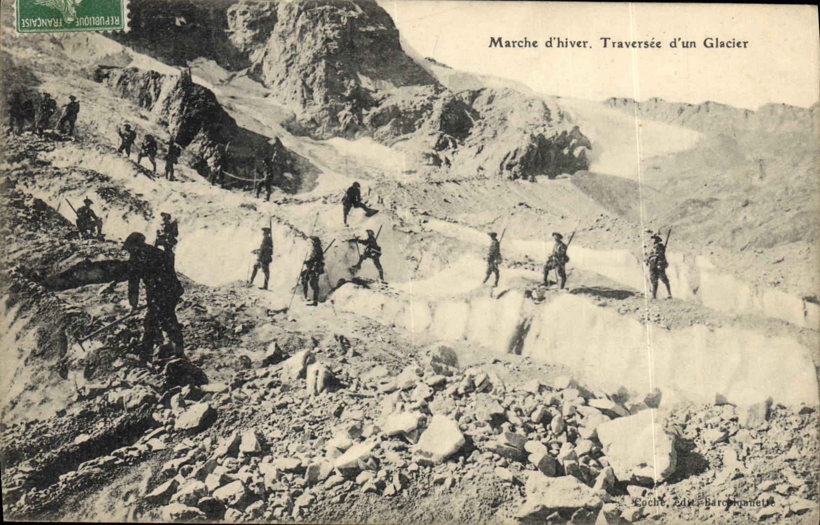 CPA Militaria Chasseurs Alpins Marche d'hiver Traversee d'un glacier