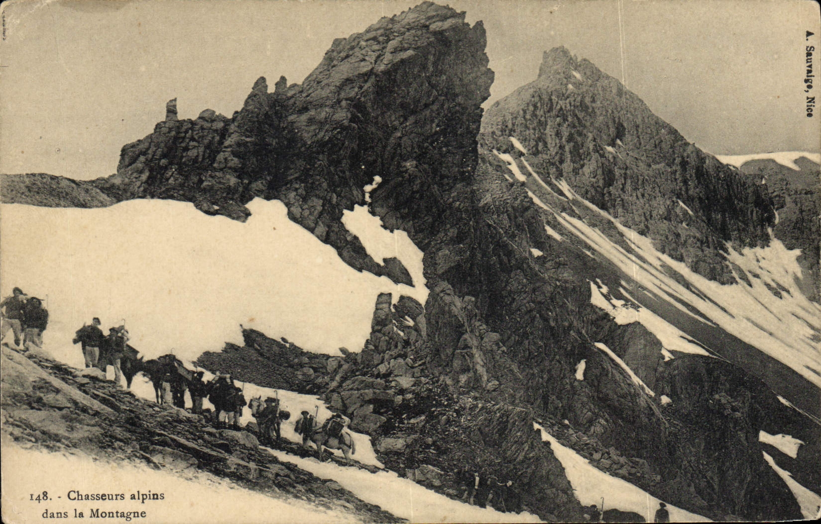 Vintage Postcard Militaria Alpine hunters in the mountain