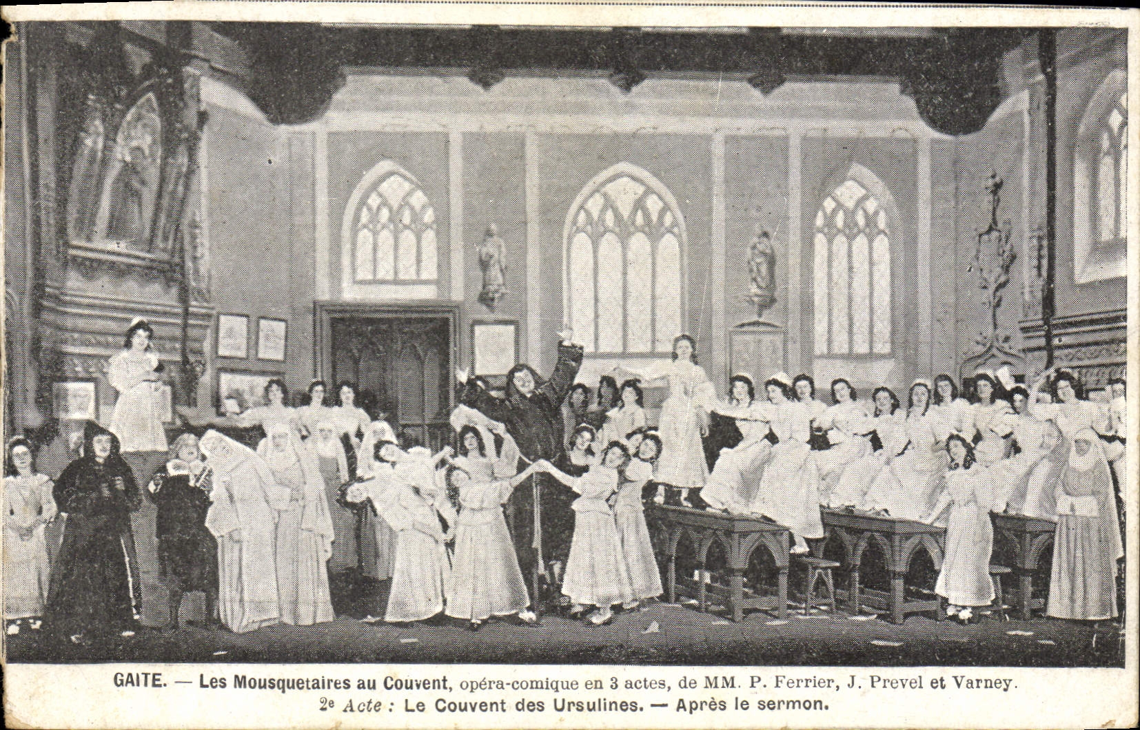 CPA Theatre Gaite Paris Les mousquetaires au couvent 
