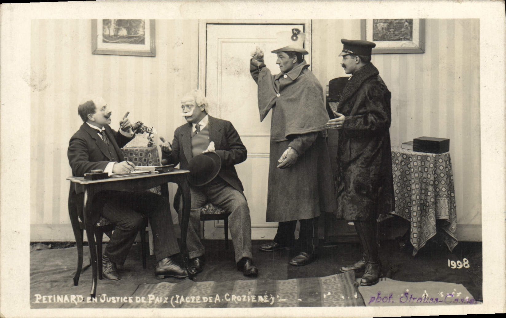 Postal Teatro Petinard en juicio de paz