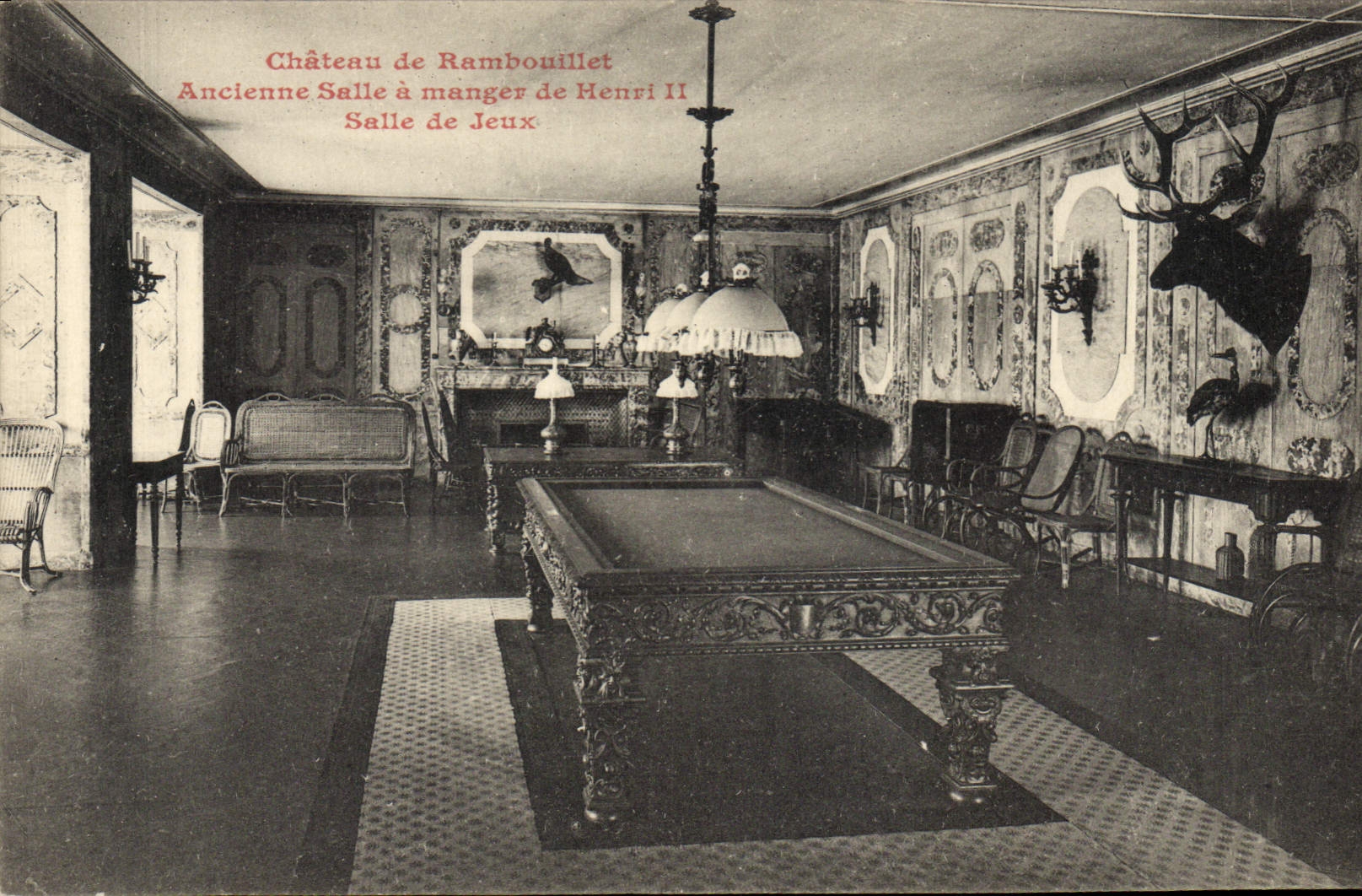 CPA Billard Chateau de Rambouillet Ancienne salle a manger de Henri II Salle de jeux