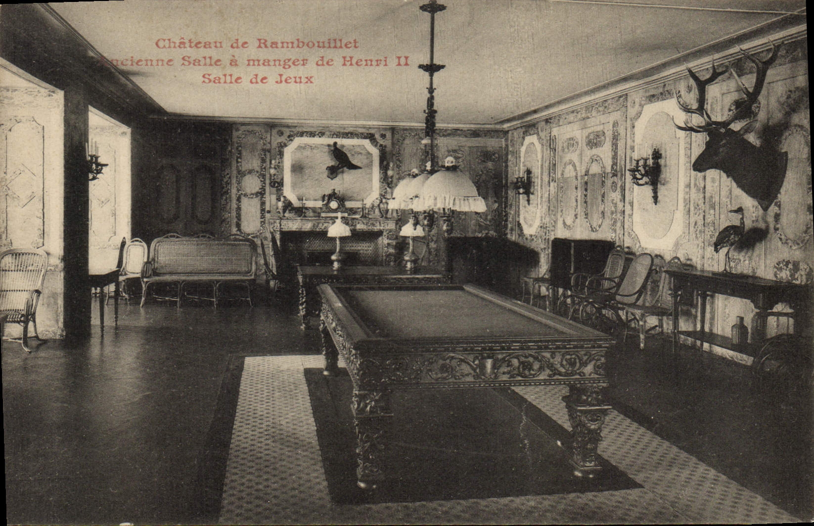 CPA Billard Chateau de Rambouillet Ancienne salle a manger de Henri II Salle de jeux
