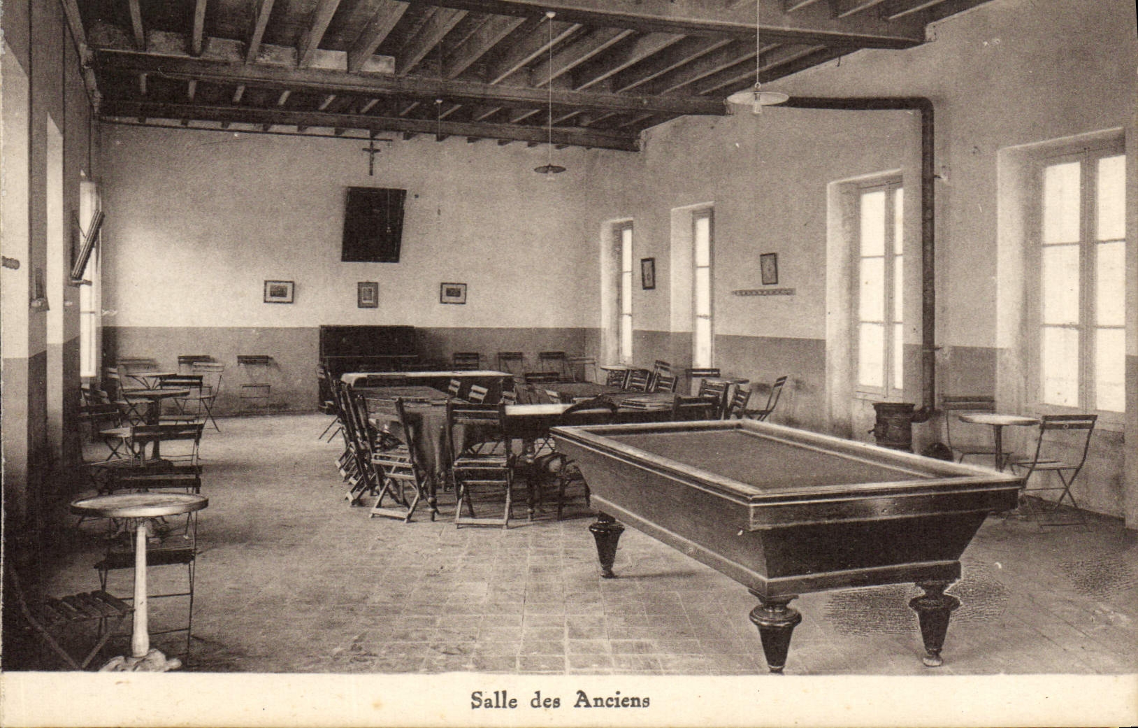 CPA Billard Oratoire St leon Rue Stanislas Torrents Marseille Salle des Anciens